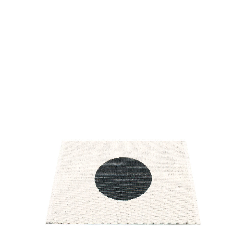 Vera small one Black/Vanilla 70x90