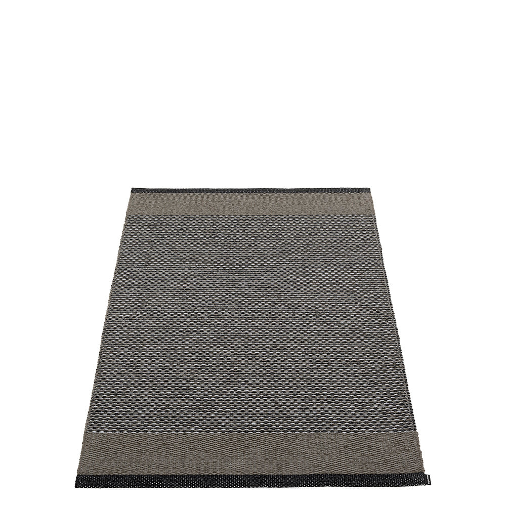 Edit Black/Charcoal/Granit Metallic