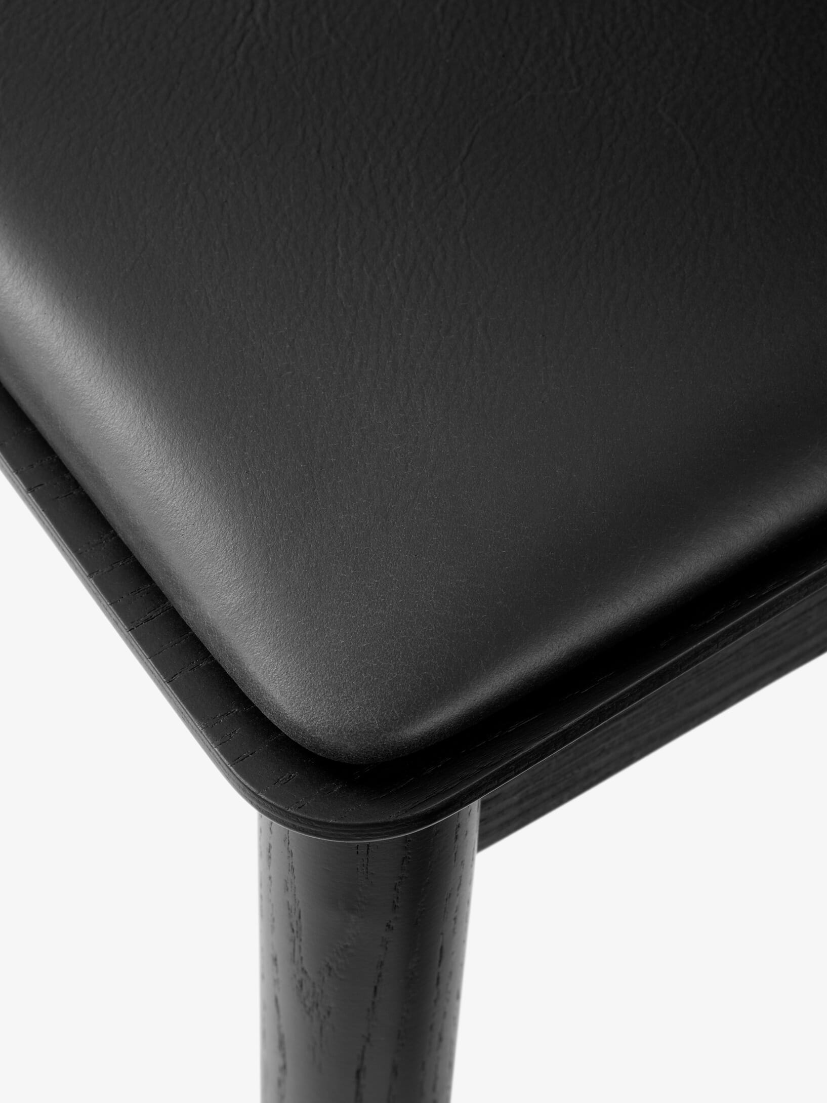 Betty Chair TK3 Black/Black - Relatert 1