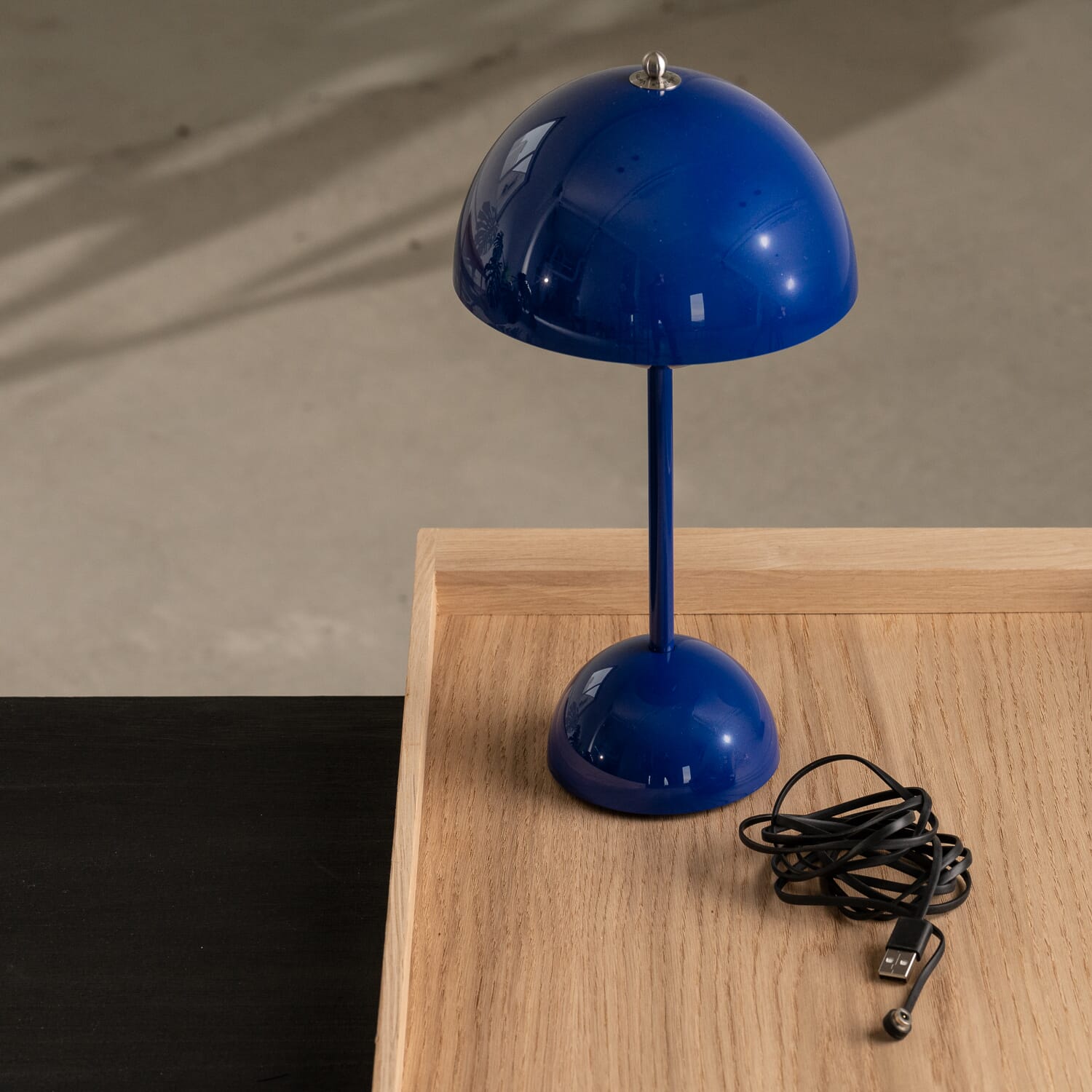 Magnetisk Ladekabel til Oppladbare Lamper fra &tradition - Bilde 2