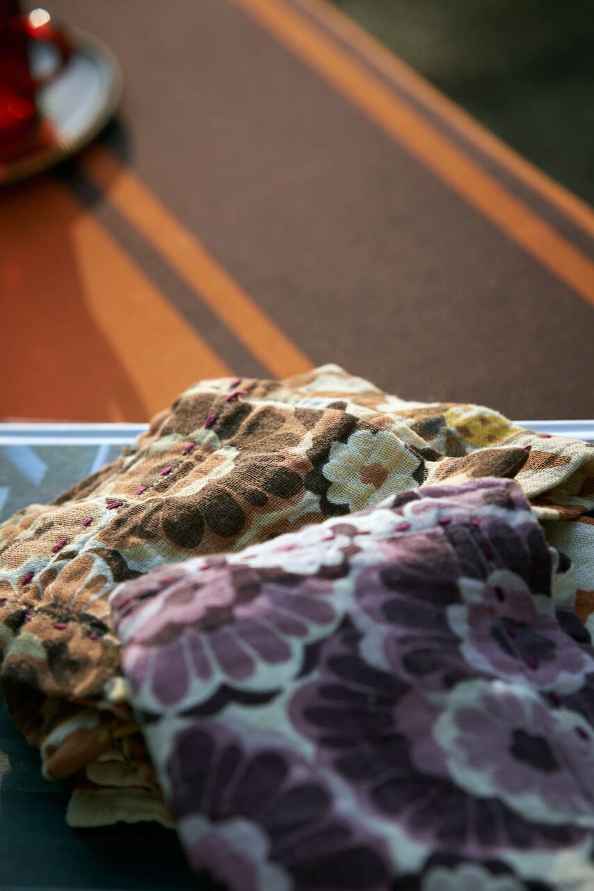 2 stk | Tøyserviett Floral Burgundy - Bilde 4