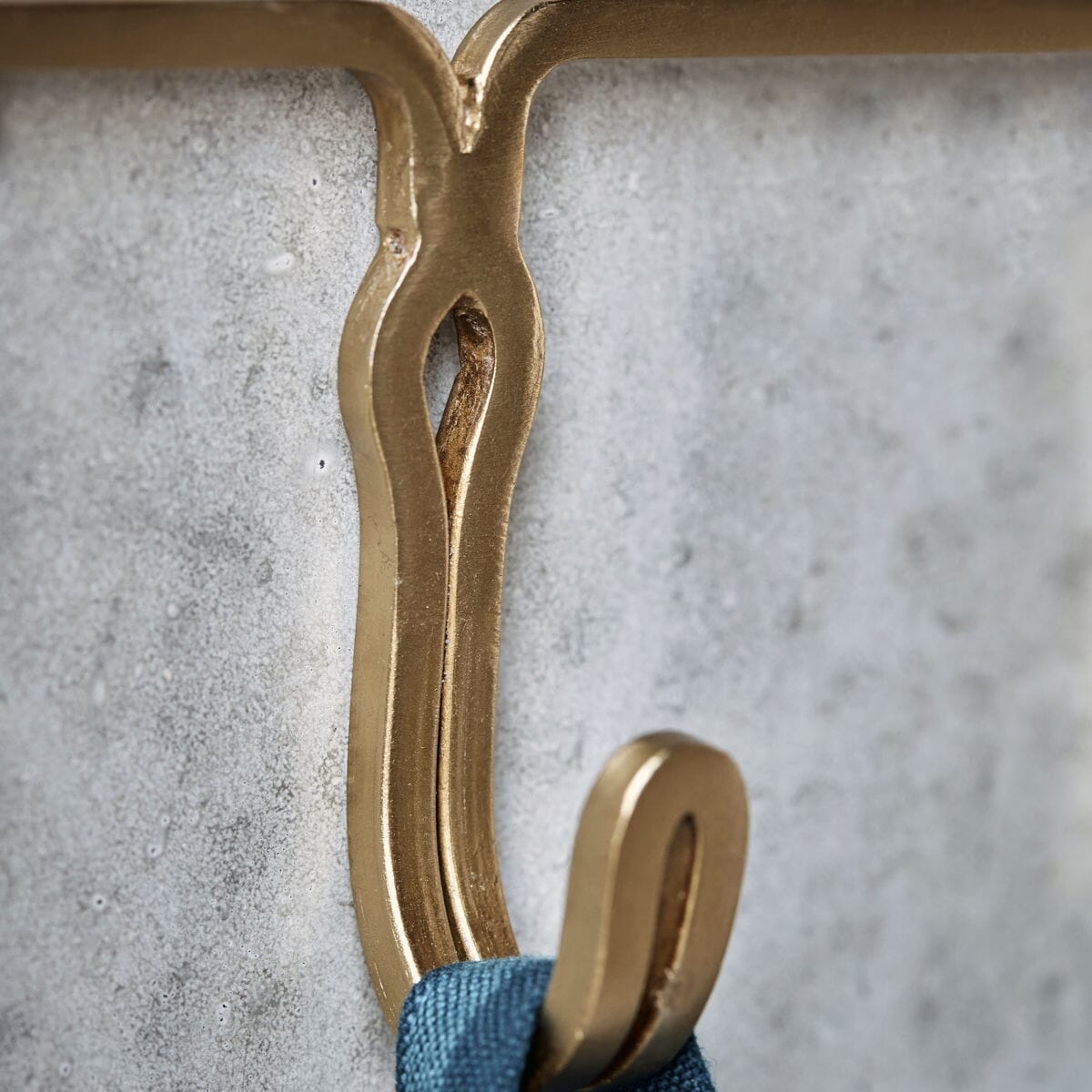 Knaggerekke Yra Brass Finish - Bilde 4
