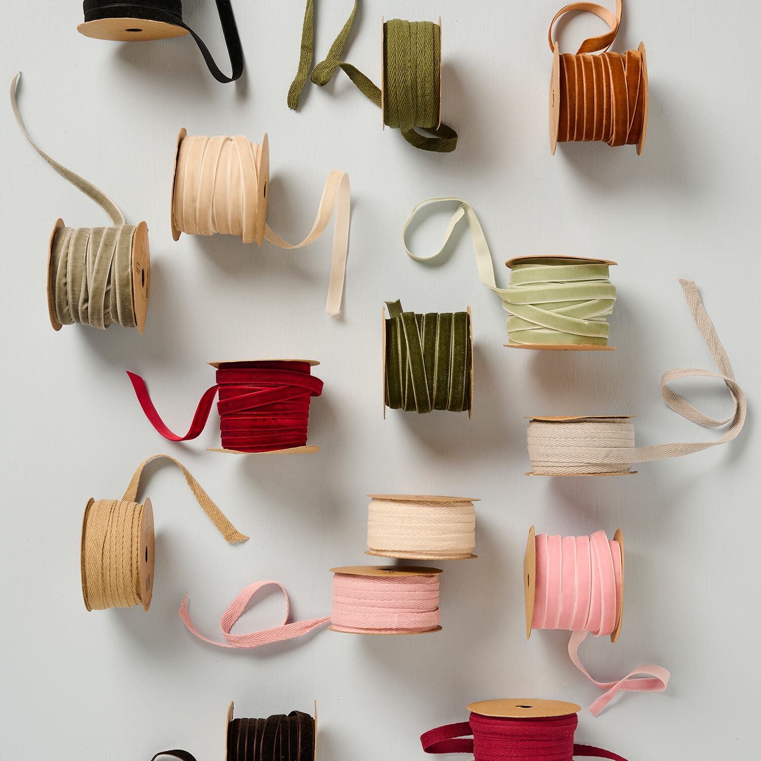 10 meter | Velourbånd Creme - Bilde 2