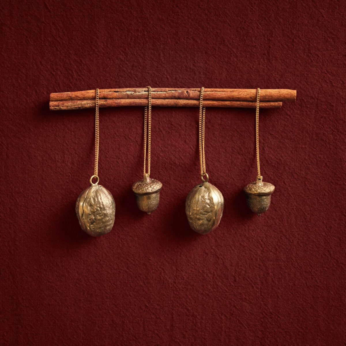 2 stk | Juletrepynt Acorn Messing