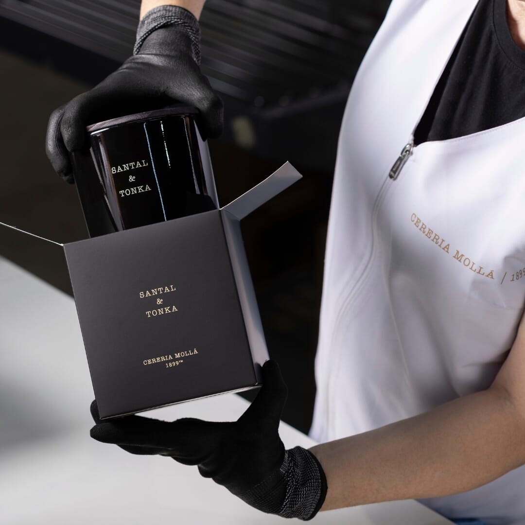 Duftlys Santal & Tonka 70 gr - Bilde 3