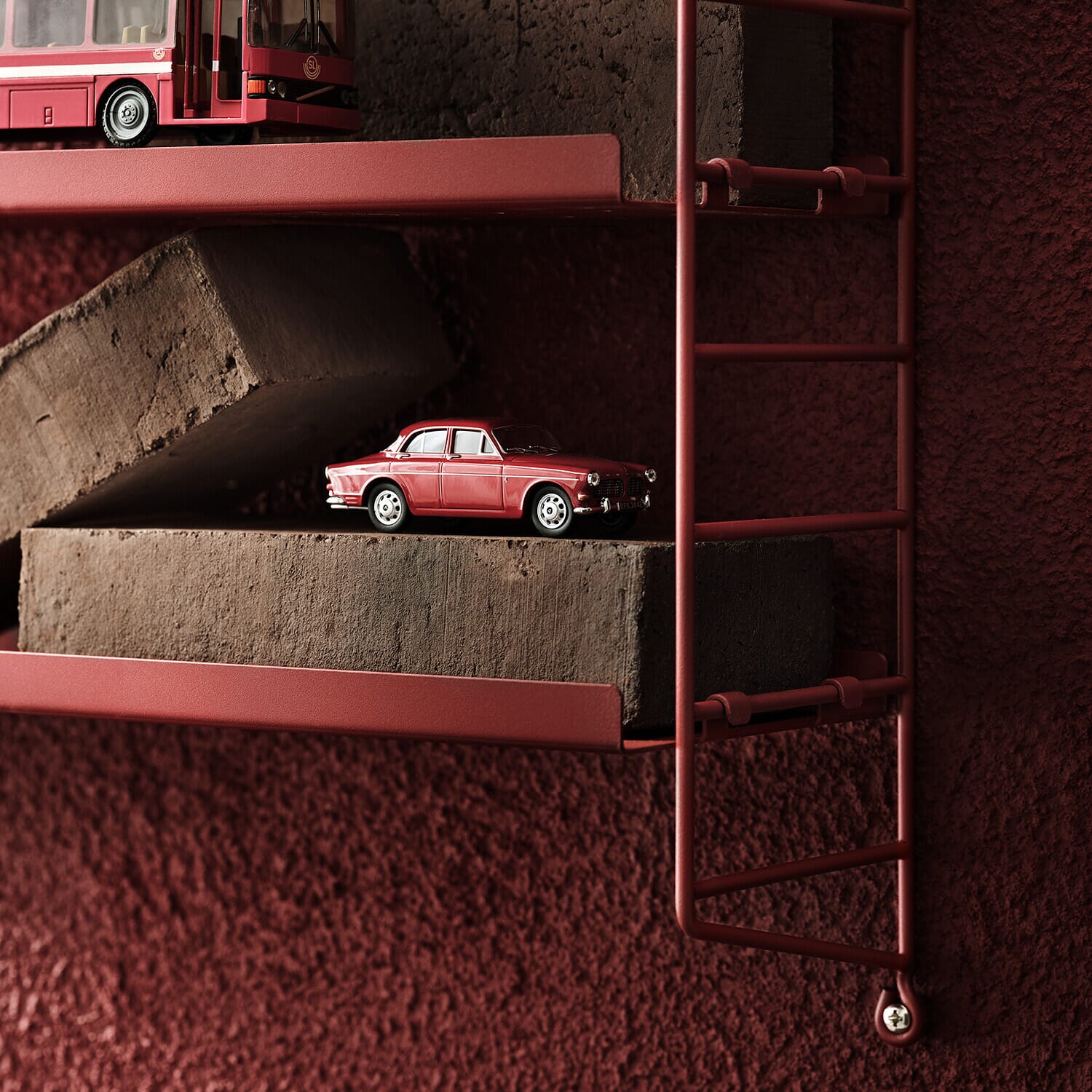 String Pocket Hylle Metall Oxtorgsrød - Bilde 4