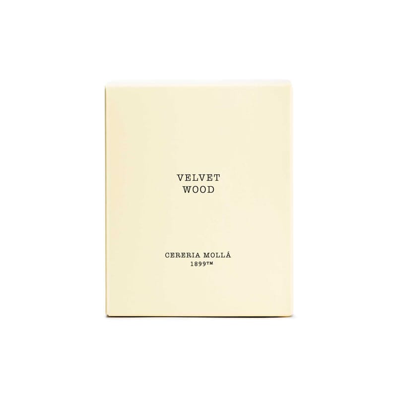 Duftlys Velvet Wood 230 gr - Bilde 3