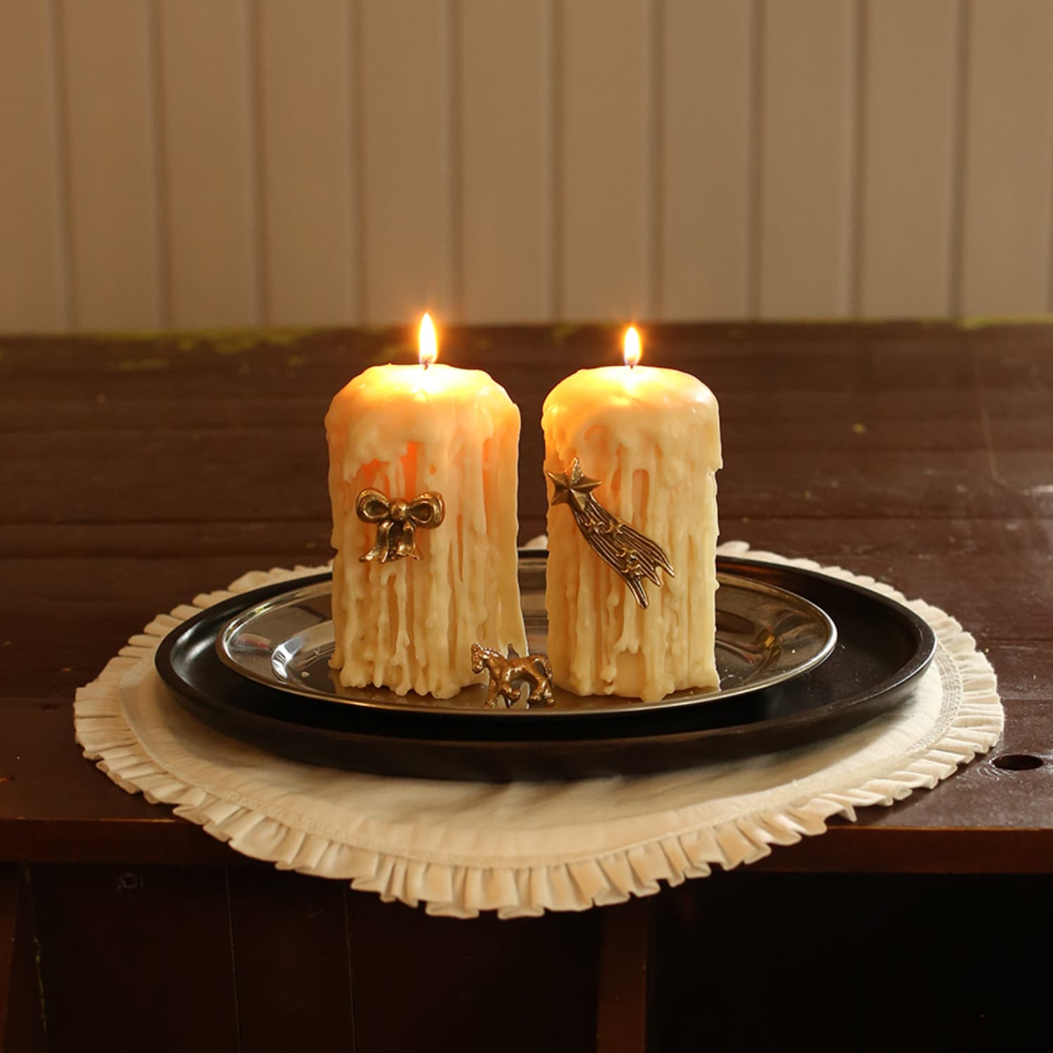 Bowie Bow Candle Pin