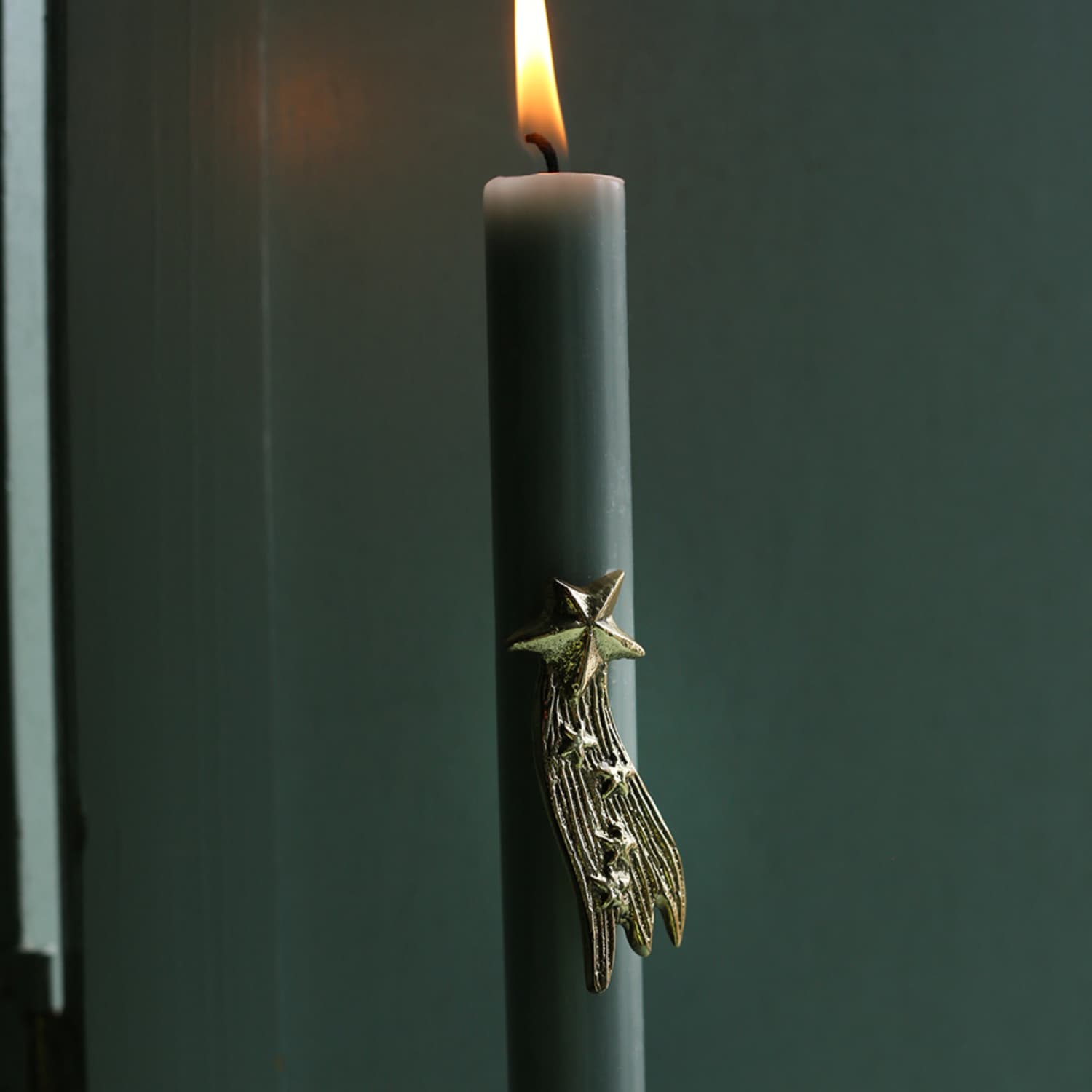 Supernova Star Candle Pin