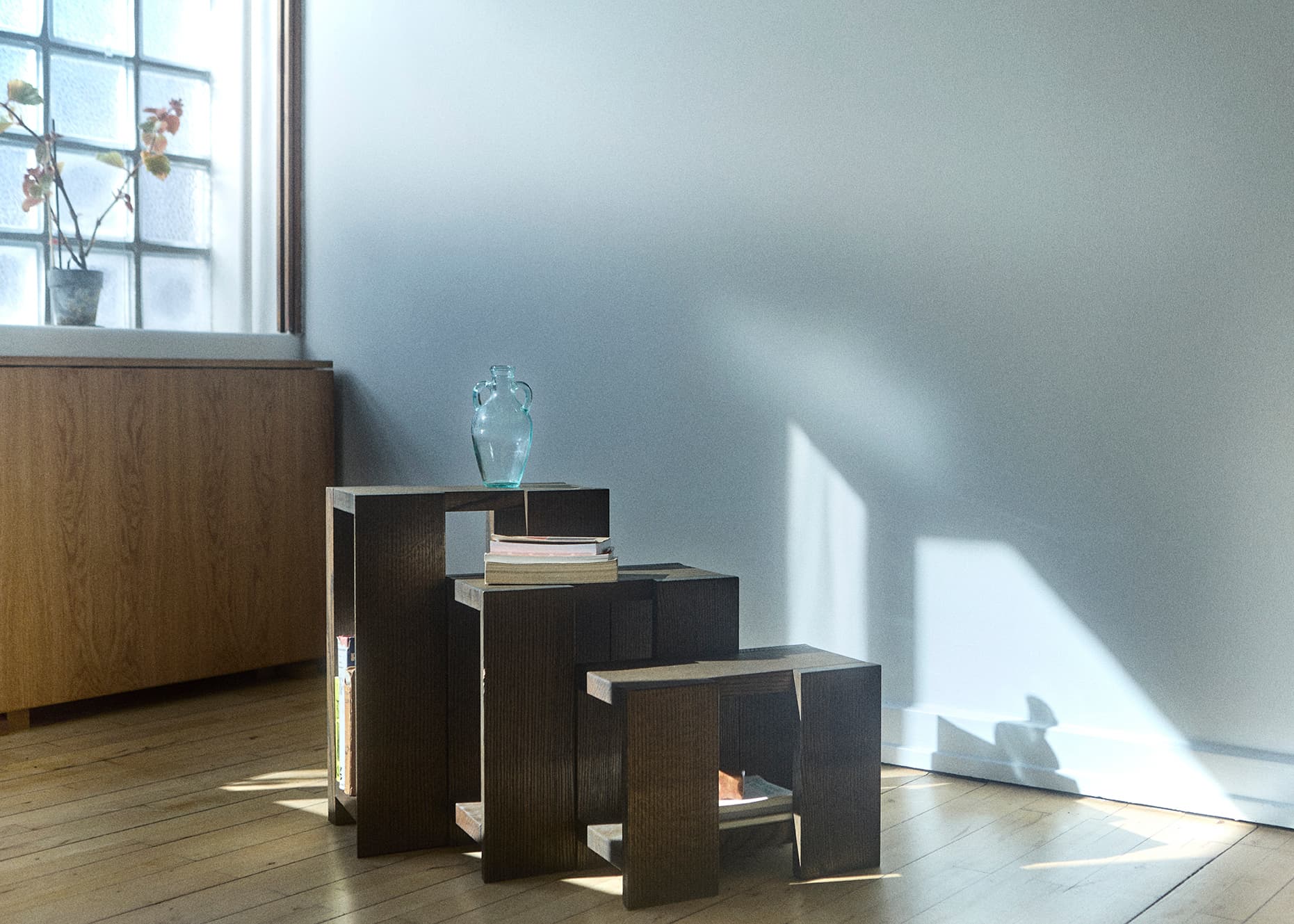 Etagére Sidebord Smoked Red Oak