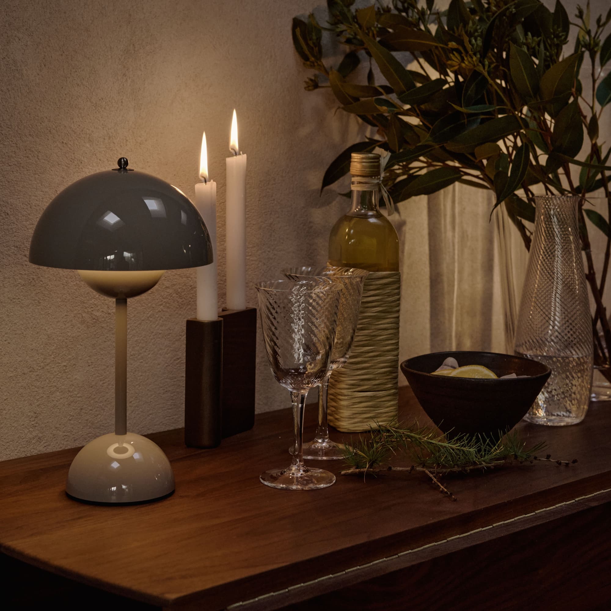 Flowerpot VP9 Oppladbar Lampe Grey Beige