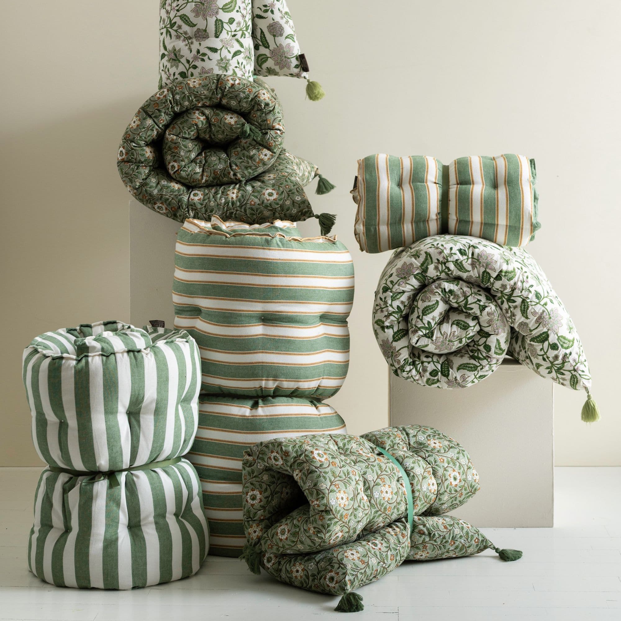 Madrass Divya Parrot 70x180