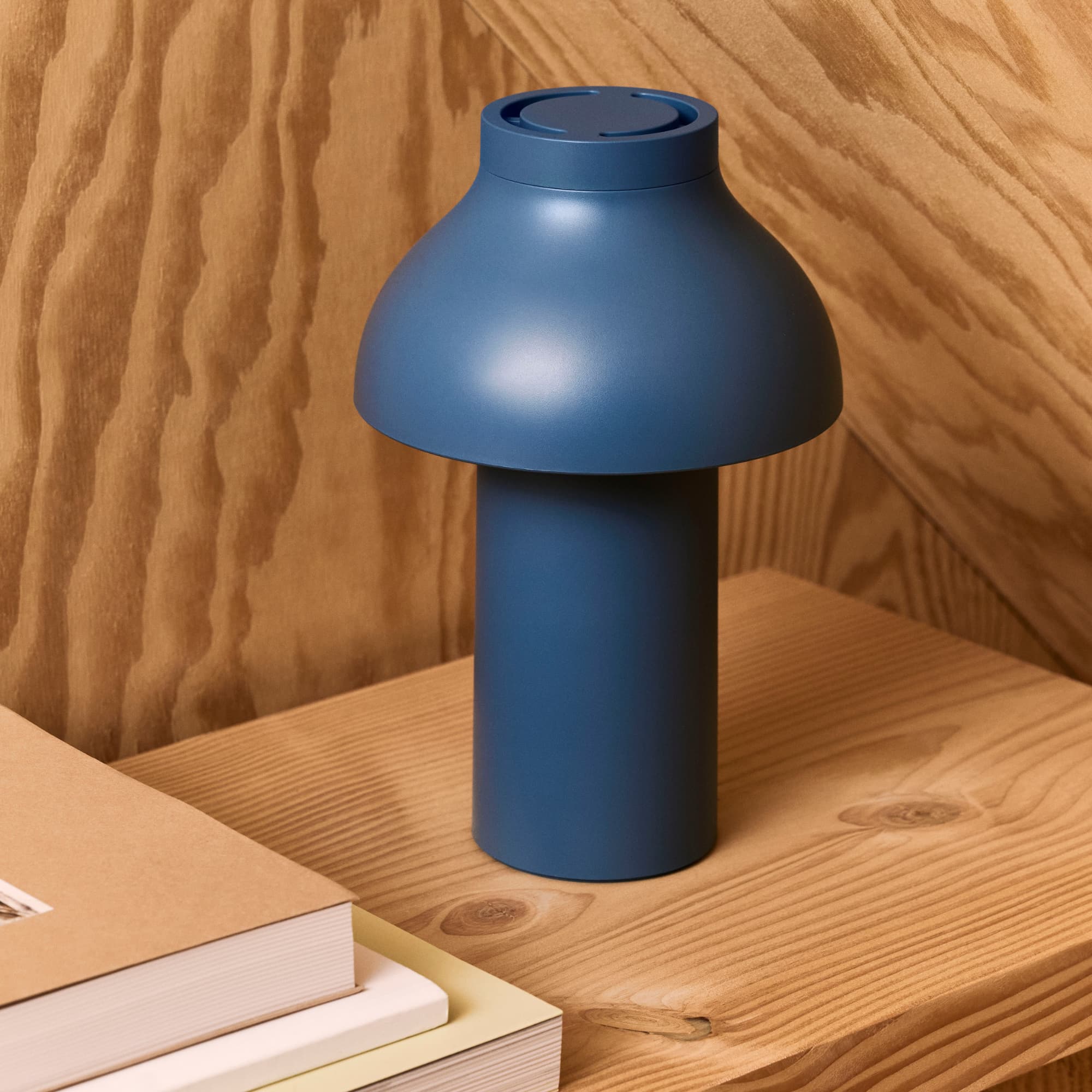 PC Oppladbar Lampe Azure Blue