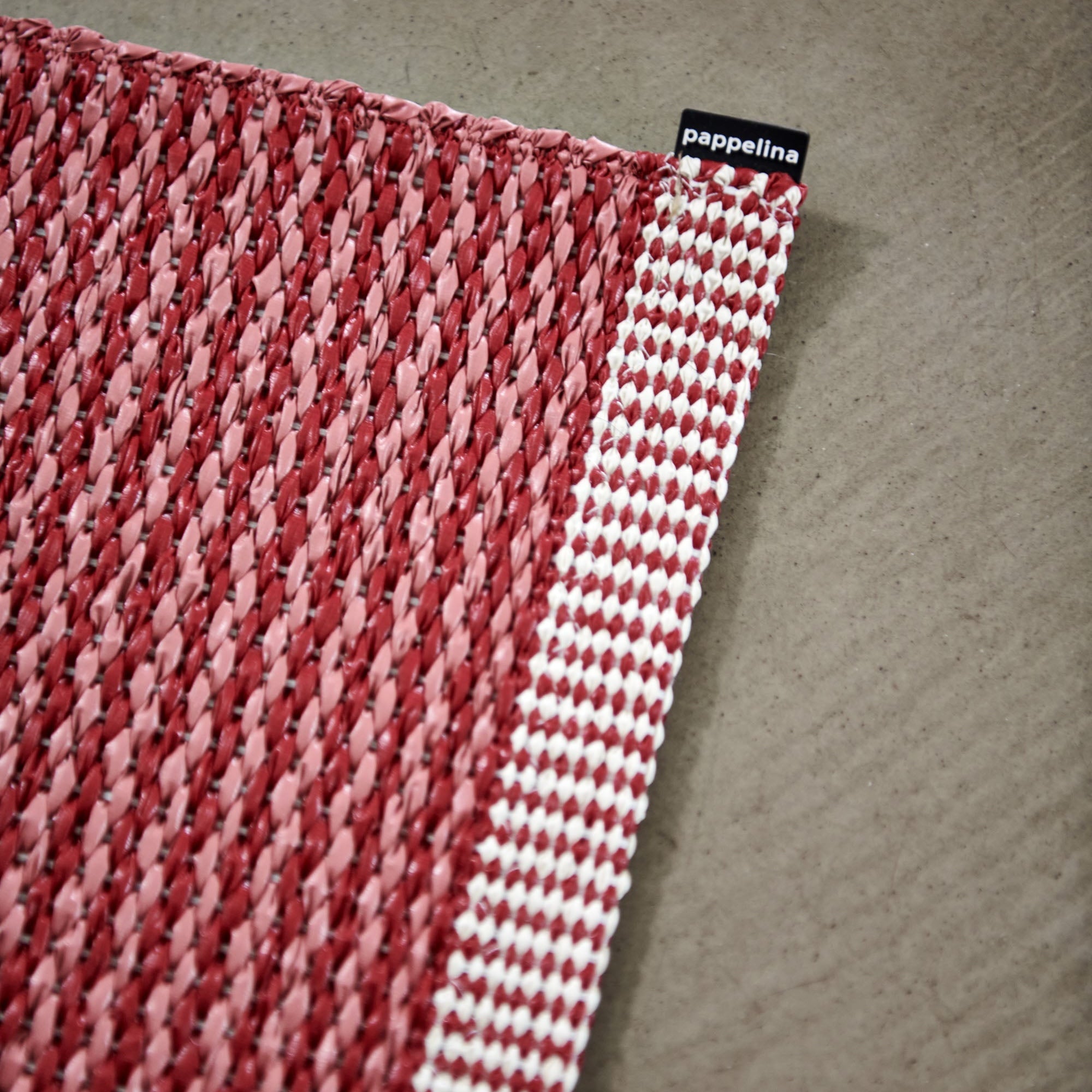 Mono Blush/Dark Red