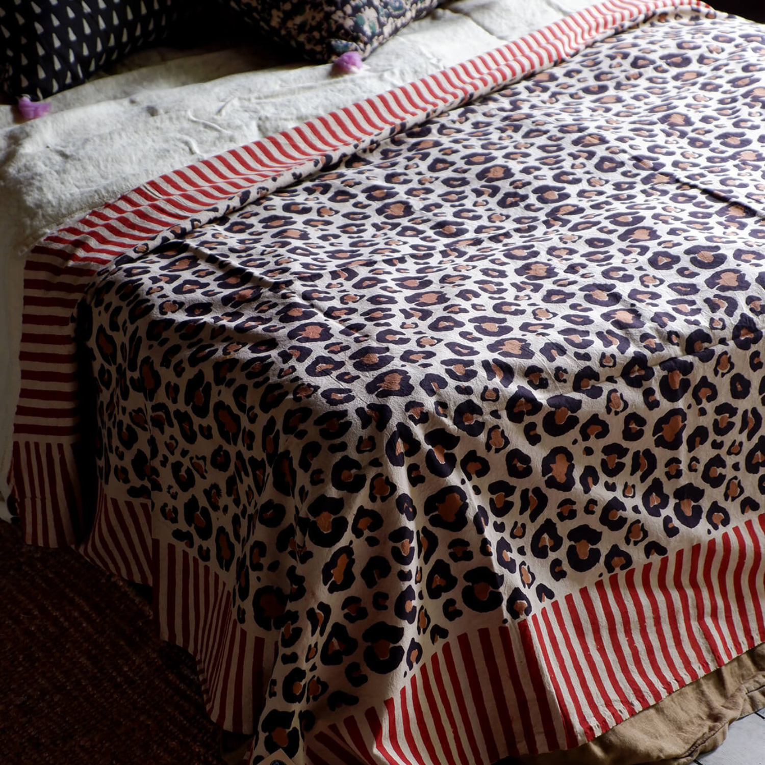 Overkast Leopard 220x140