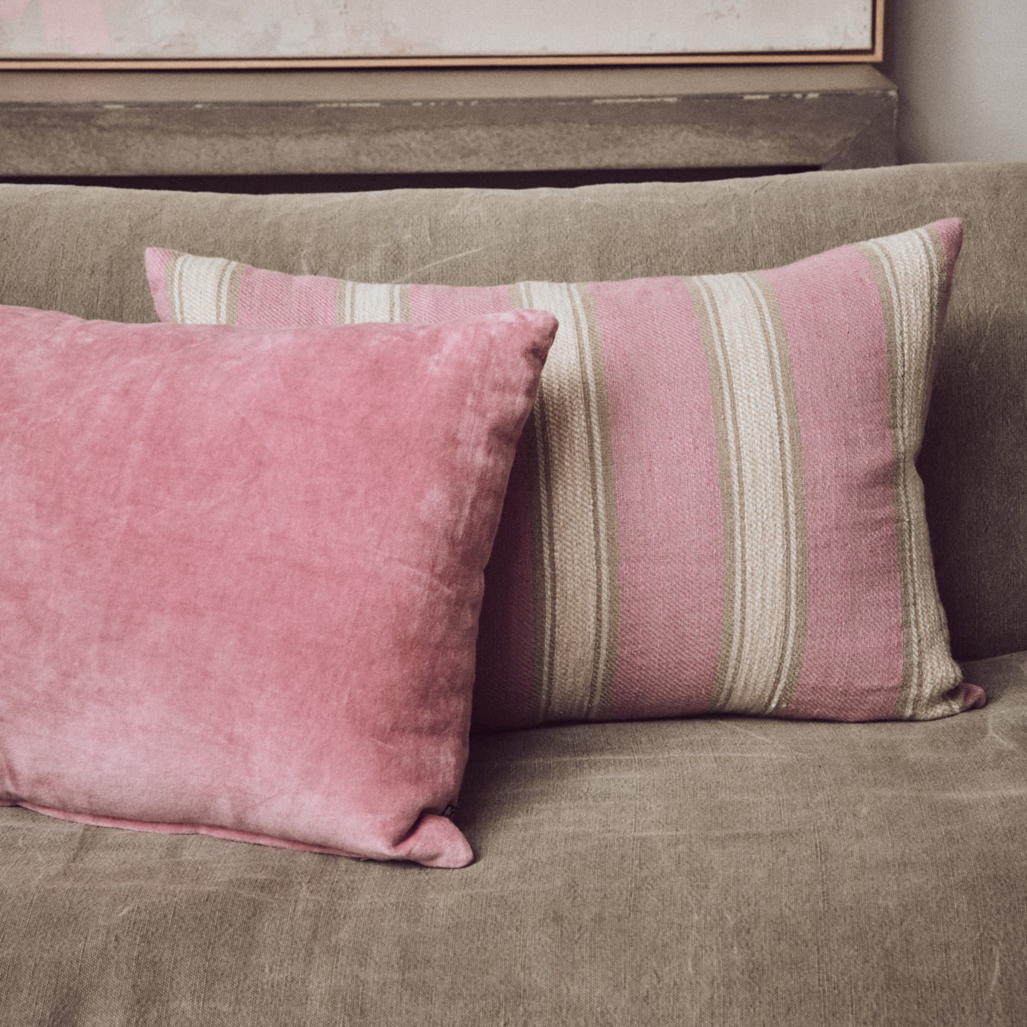 Sofapute Striped Blush 60x40
