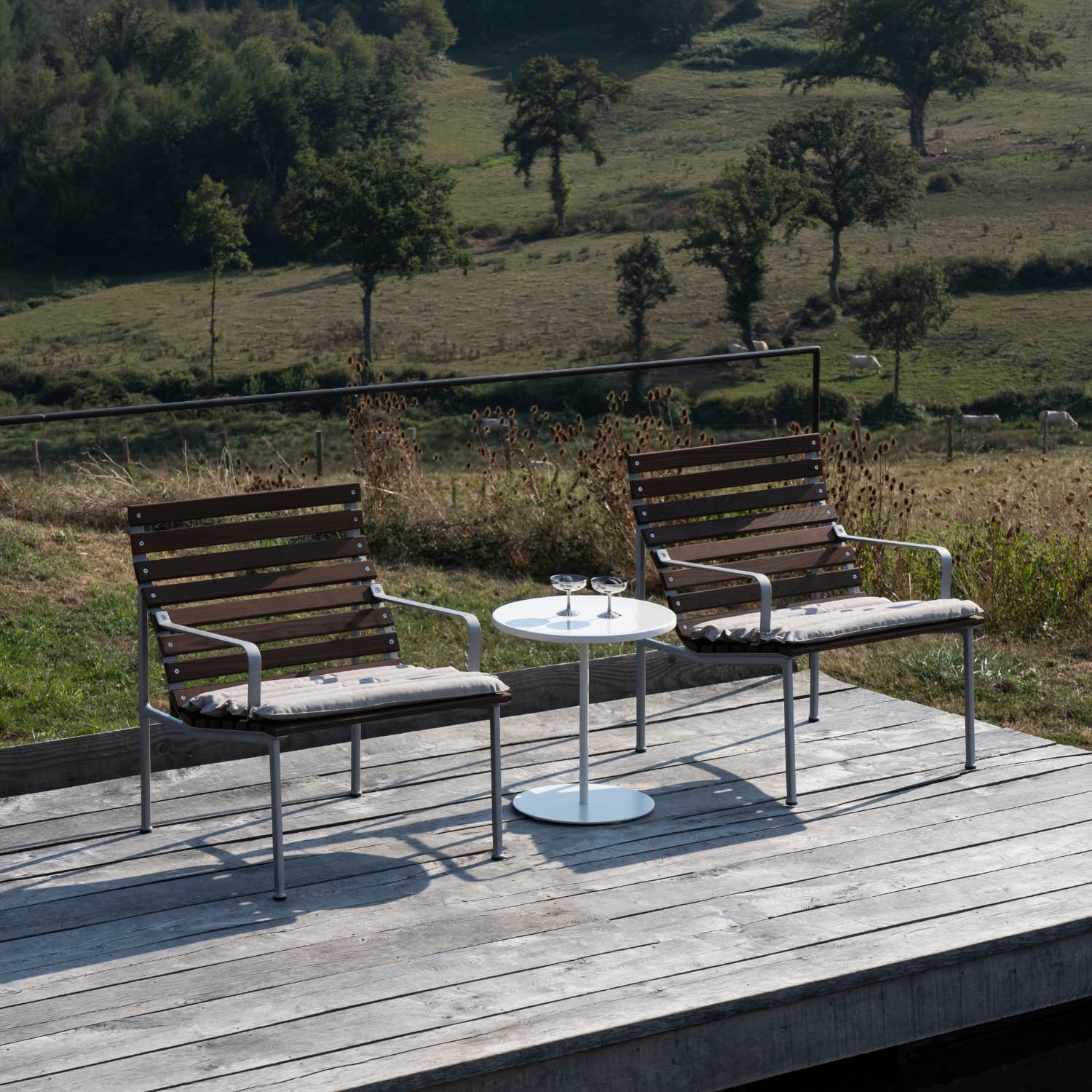 Traverse Loungesol med Armlener