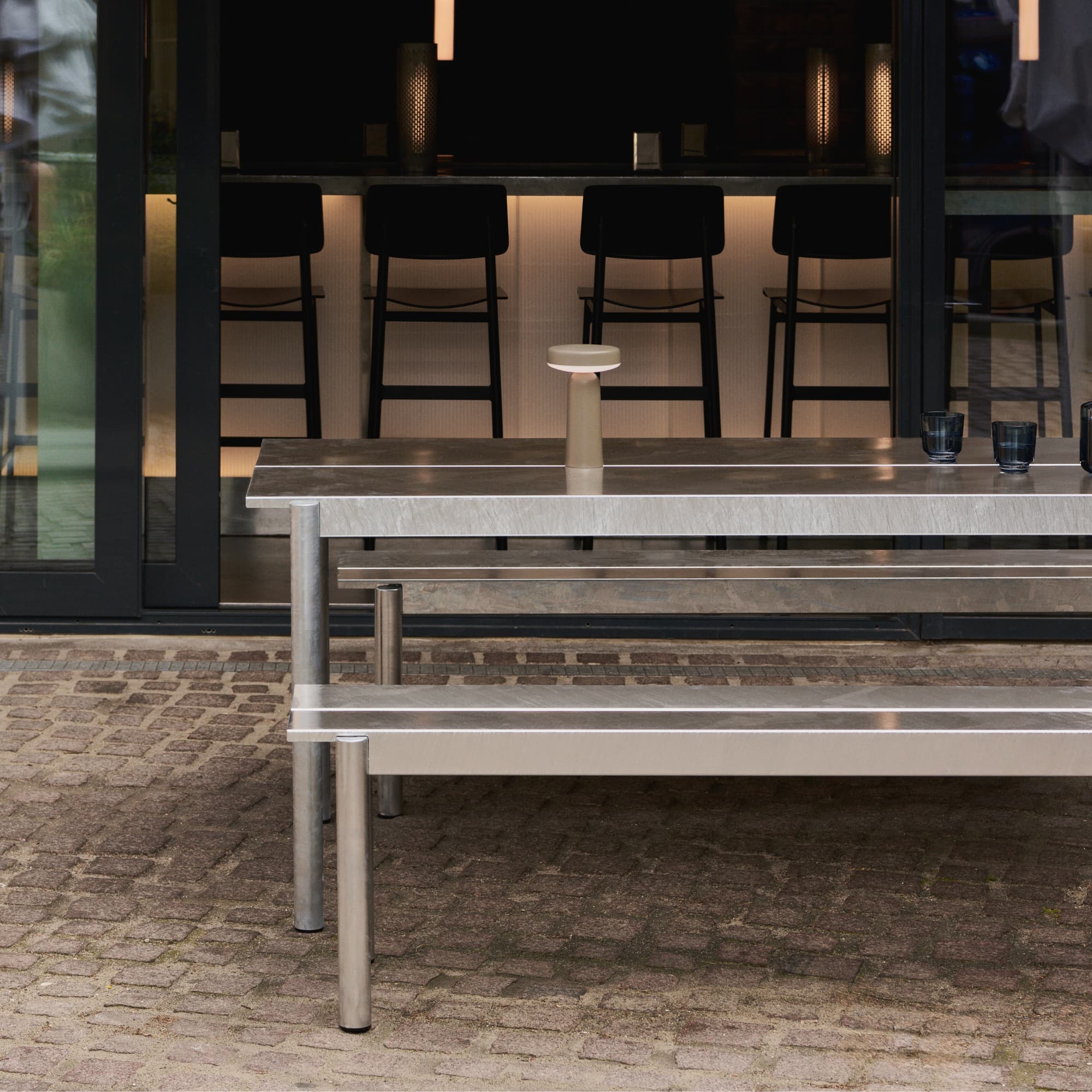 Utebenk Linear 170x34