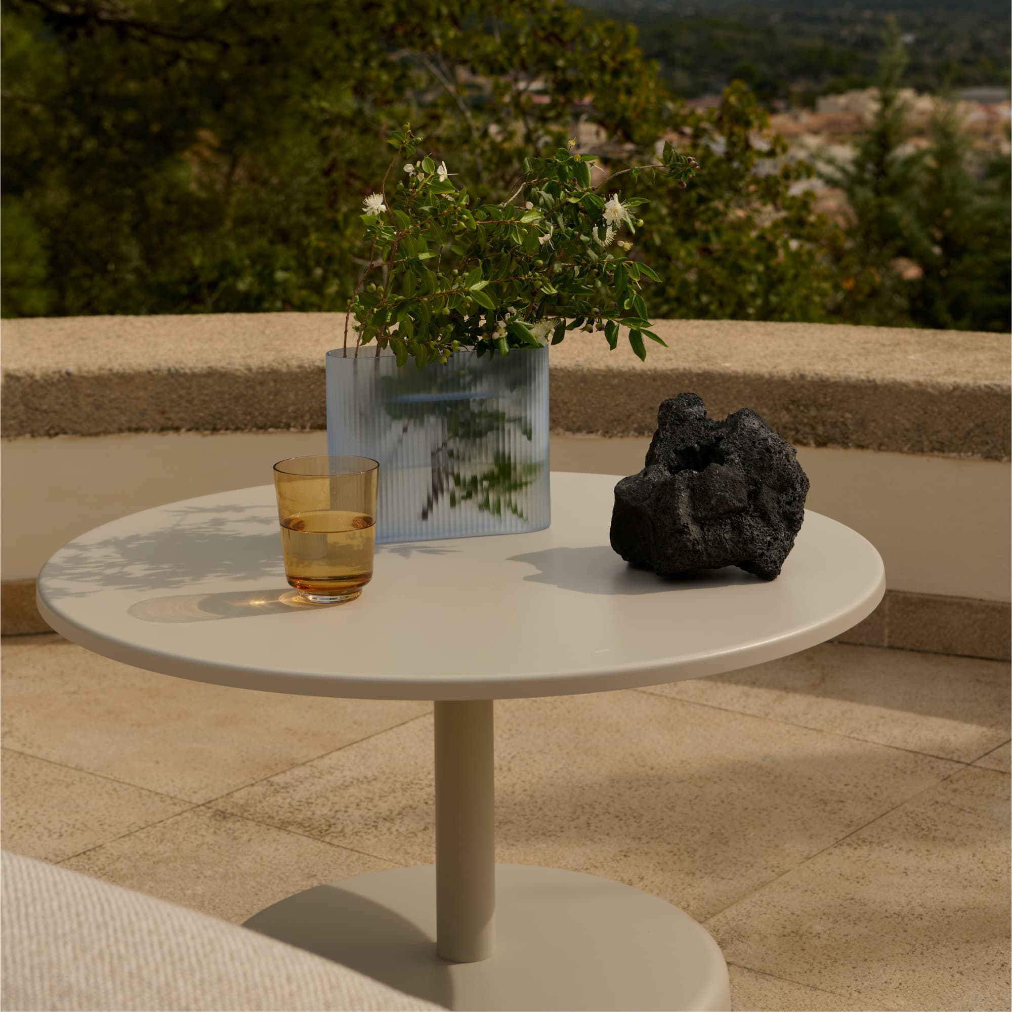 Utendørs Loungebord Linear Ø70