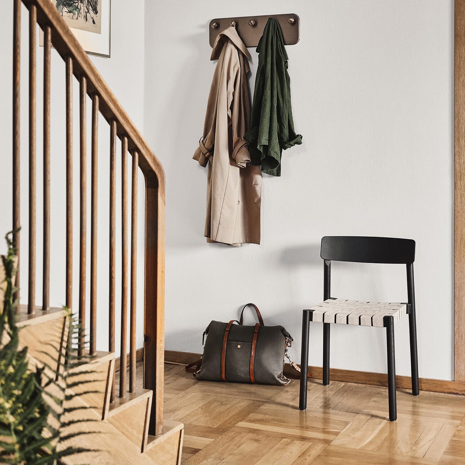 Betty Stol TK1 Svart/Natur - Bilde 5