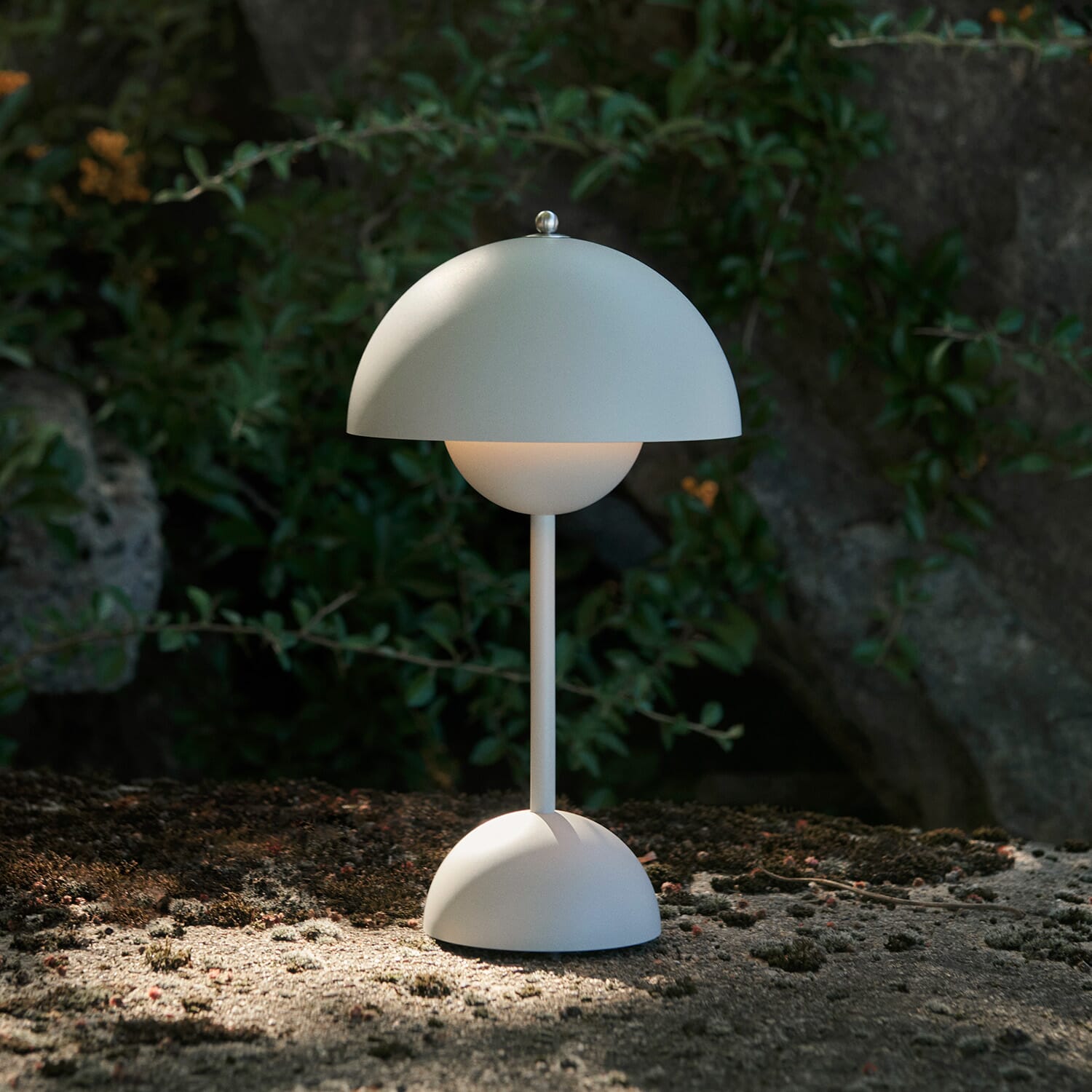 Flowerpot VP9 Oppladbar Lampe Matt Hvit - Bilde 2