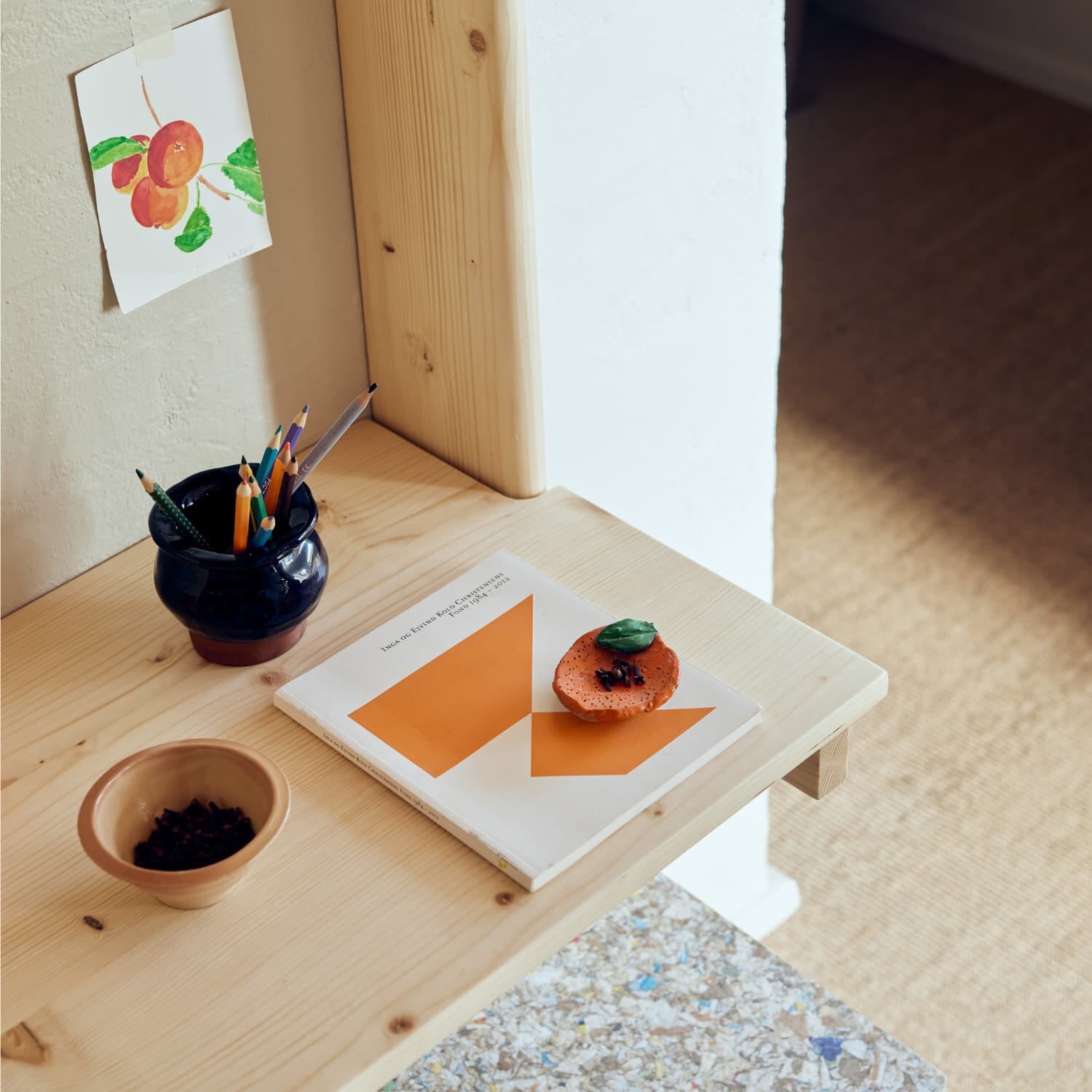 Beam Vegghylle m/skrivebord