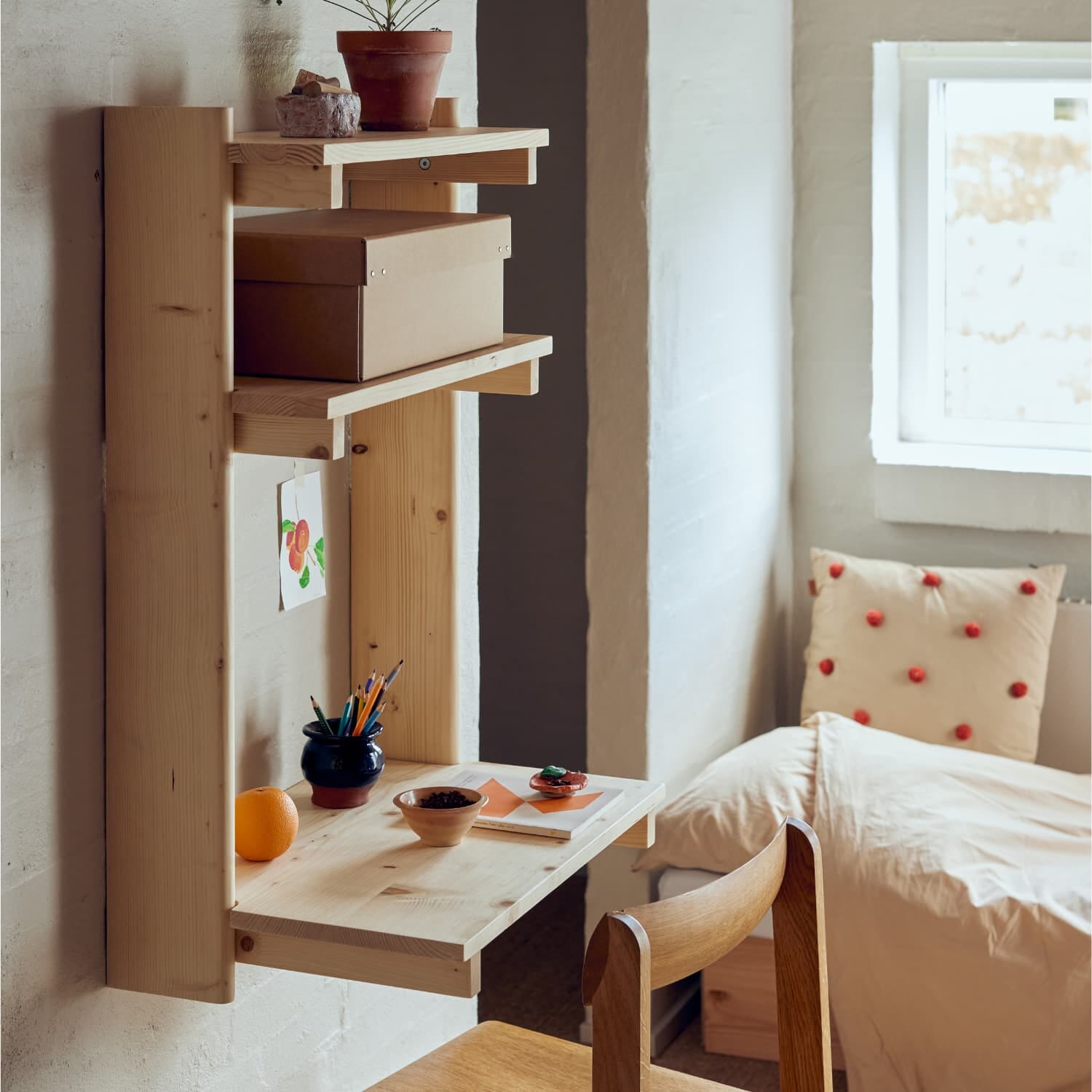 Beam Vegghylle m/skrivebord