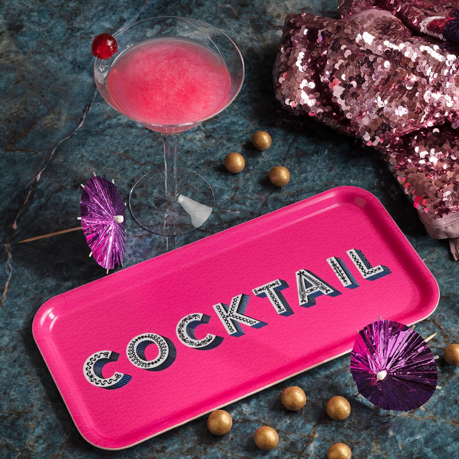 Brett Cocktail/Bright Pink 43x22