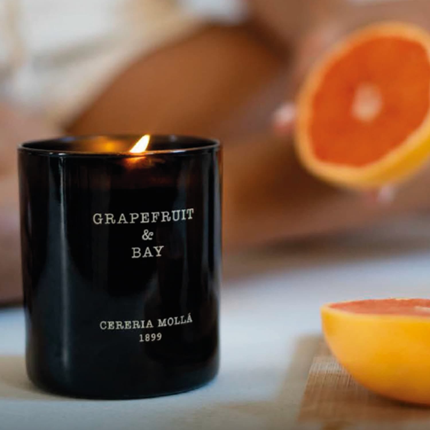 Duftlys Grapefruit & Bay 230 gr