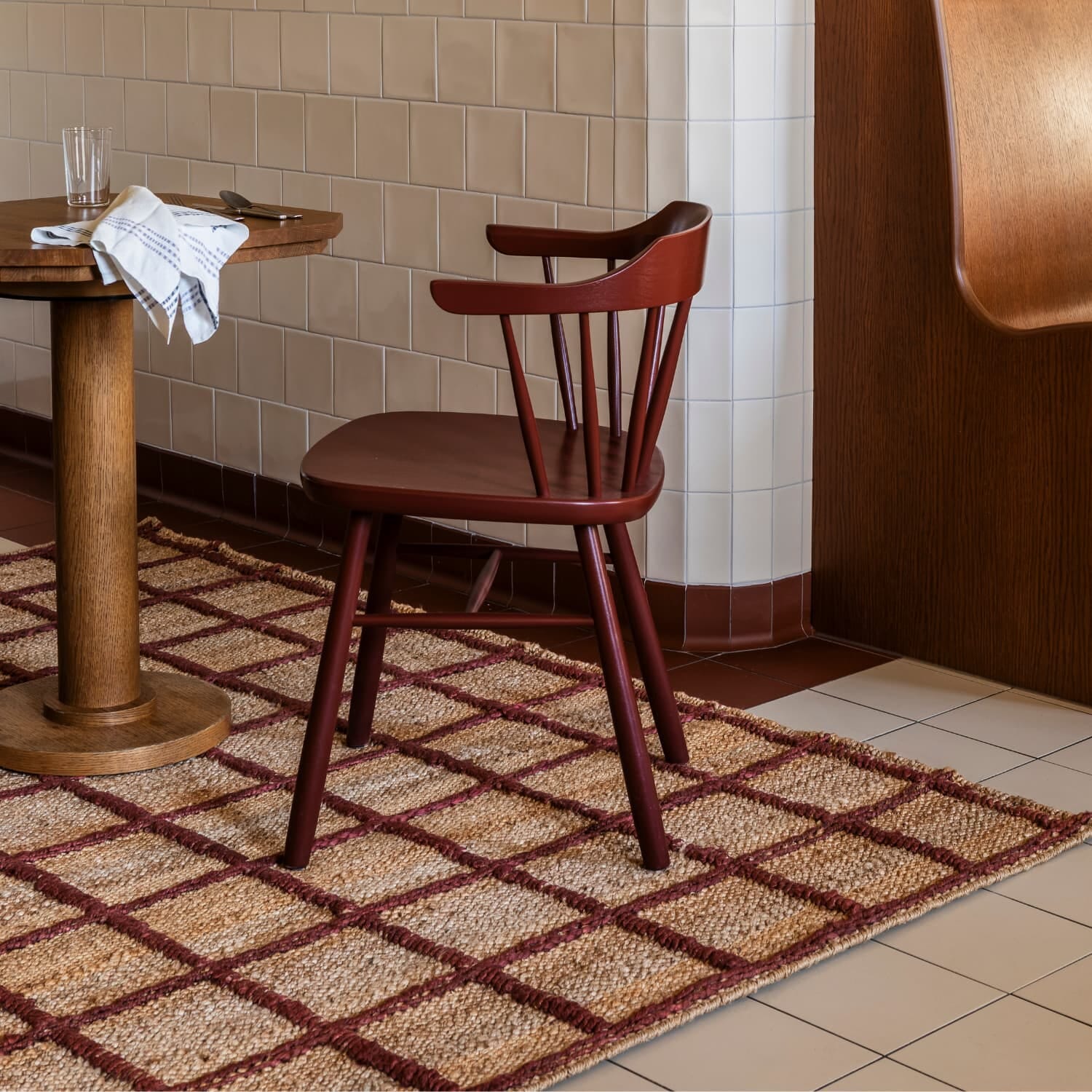 Gulvteppe Strata Braided Jute Burgundy