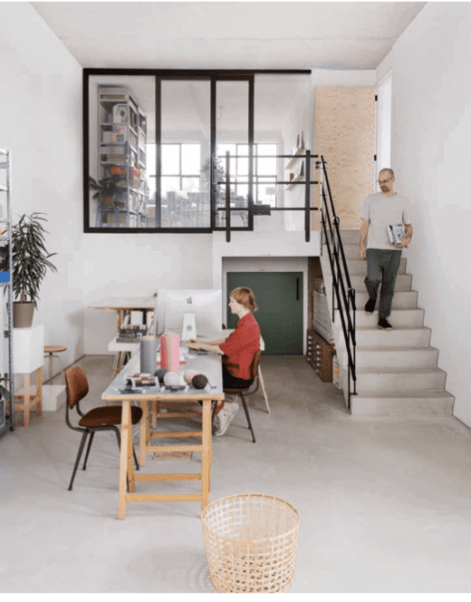 Boken Living in the city - Bilde 2