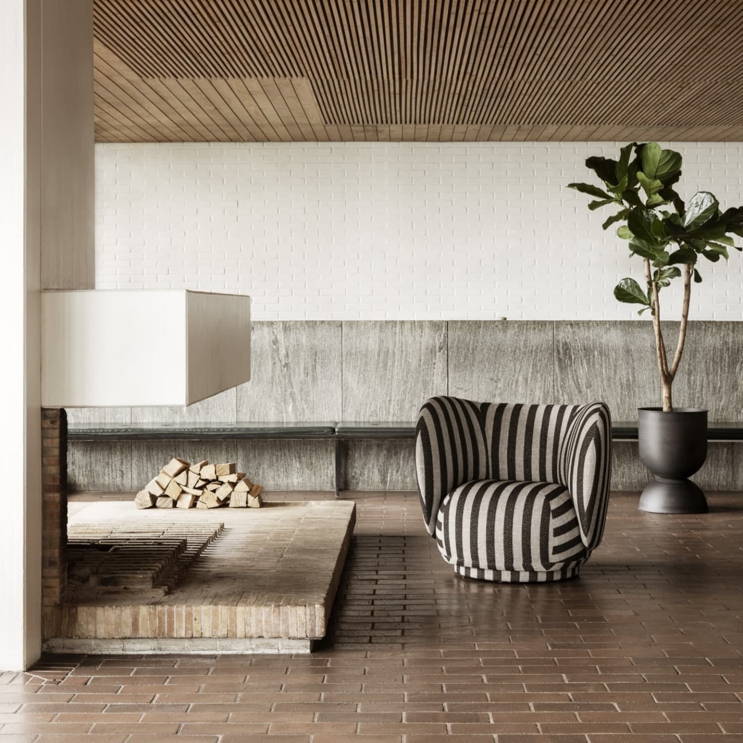 Loungestol Rico Rich Velvet Pine 104