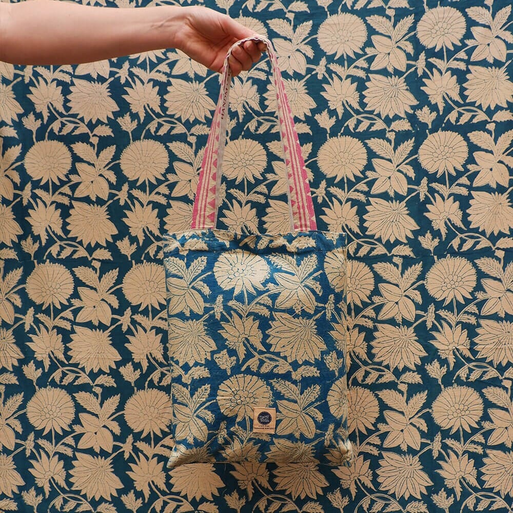 Overkast Lullaby 220x140