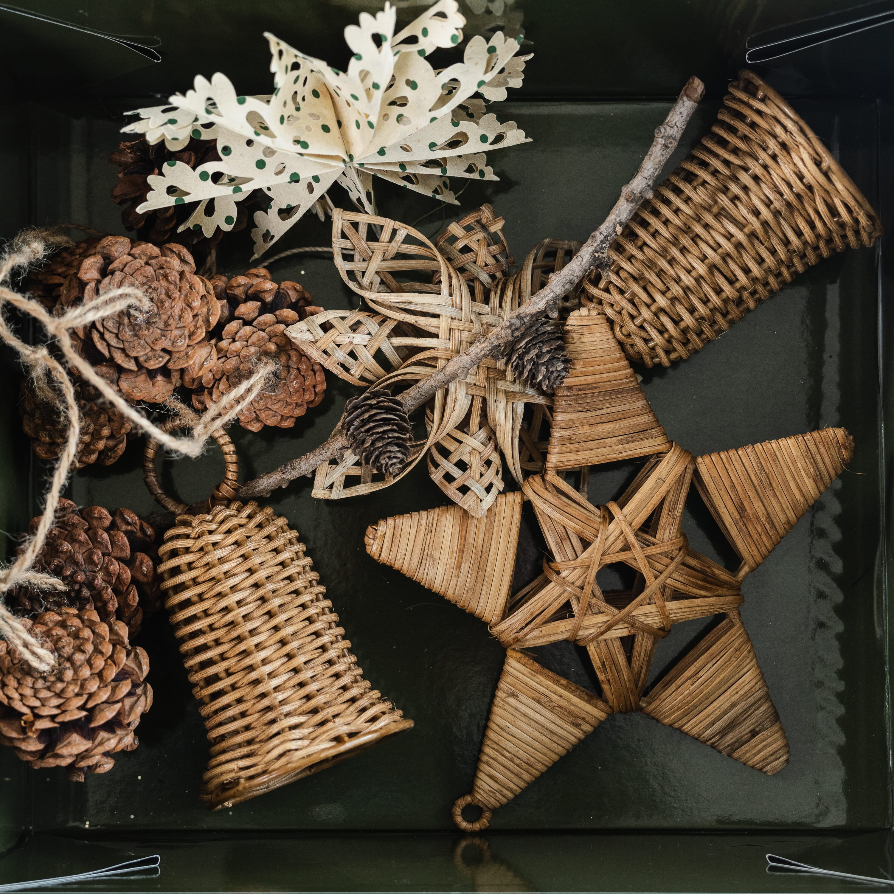 Klokke Rattan S - Hovedbilde