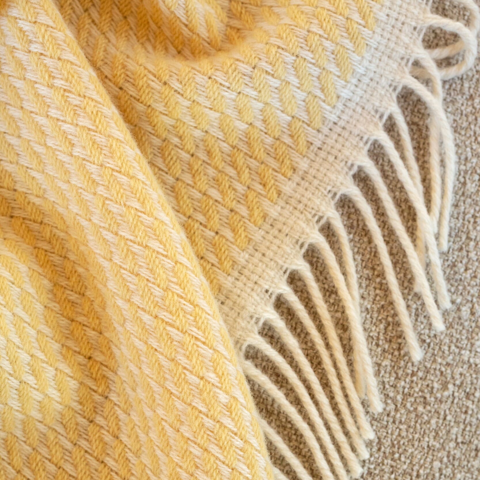 Ullpledd Mello Lemon Yellow - Bilde 4