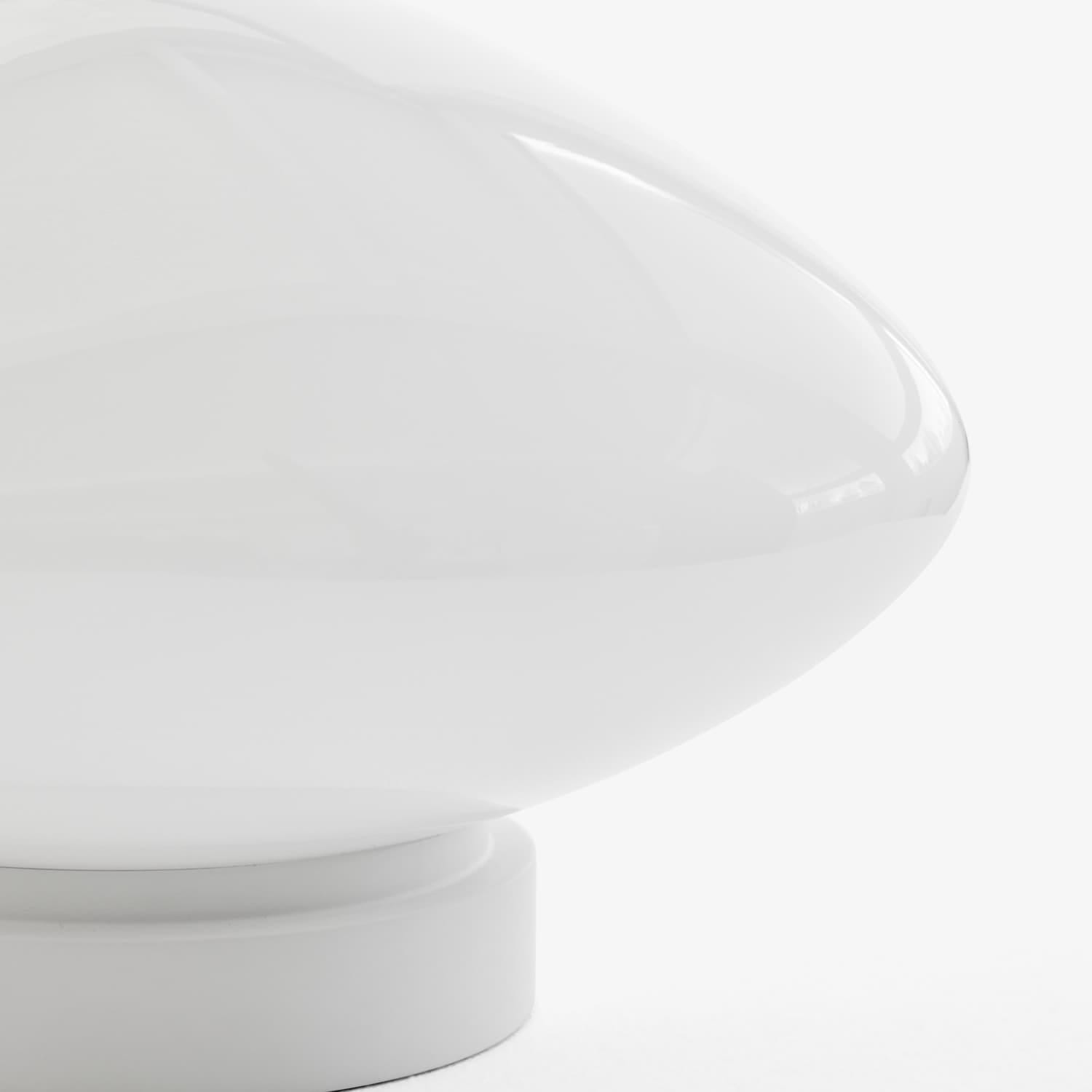 Mist Tak/Vegglampe Matt Hvit AP22 Ø:25 cm