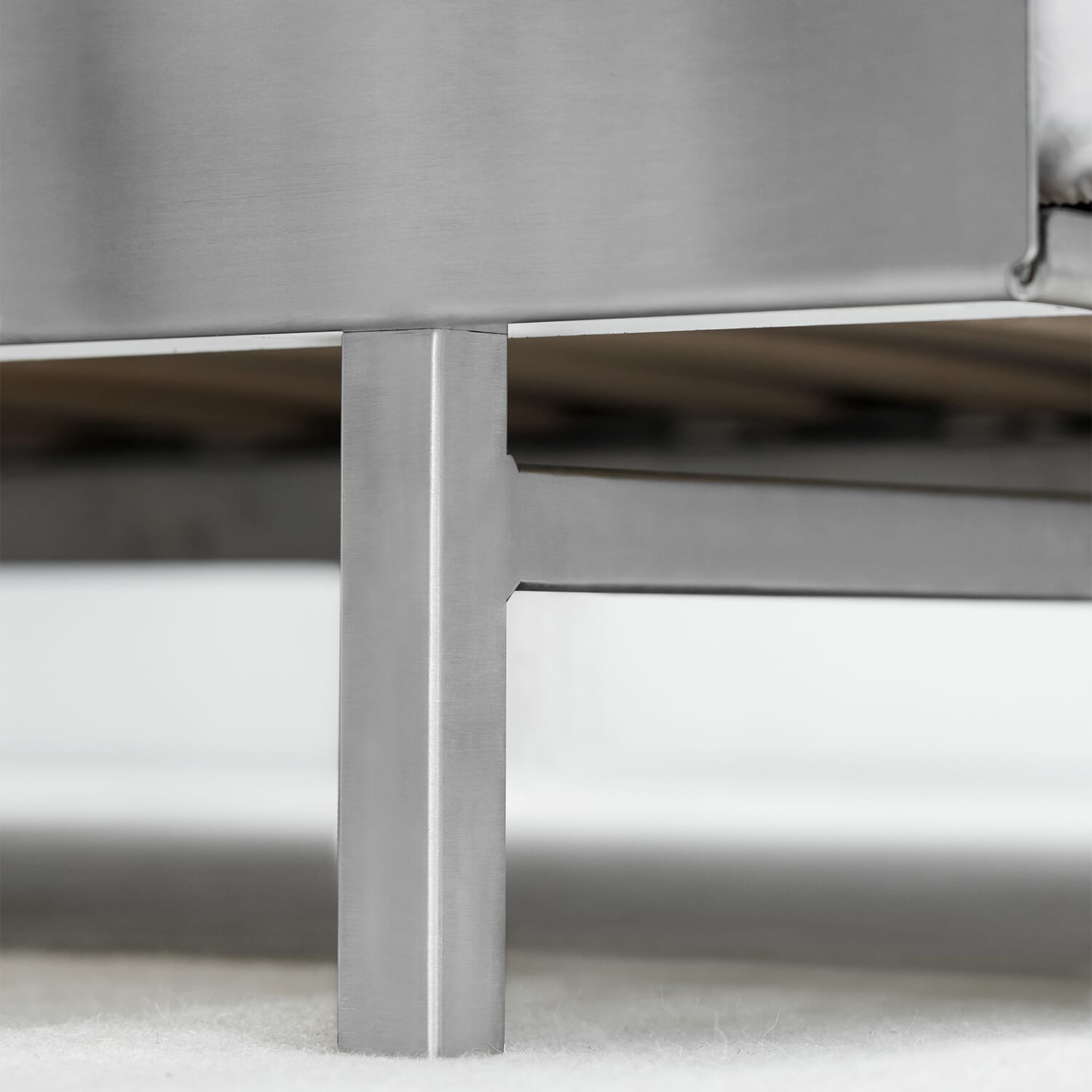 Moebe Seng Stainless Steel