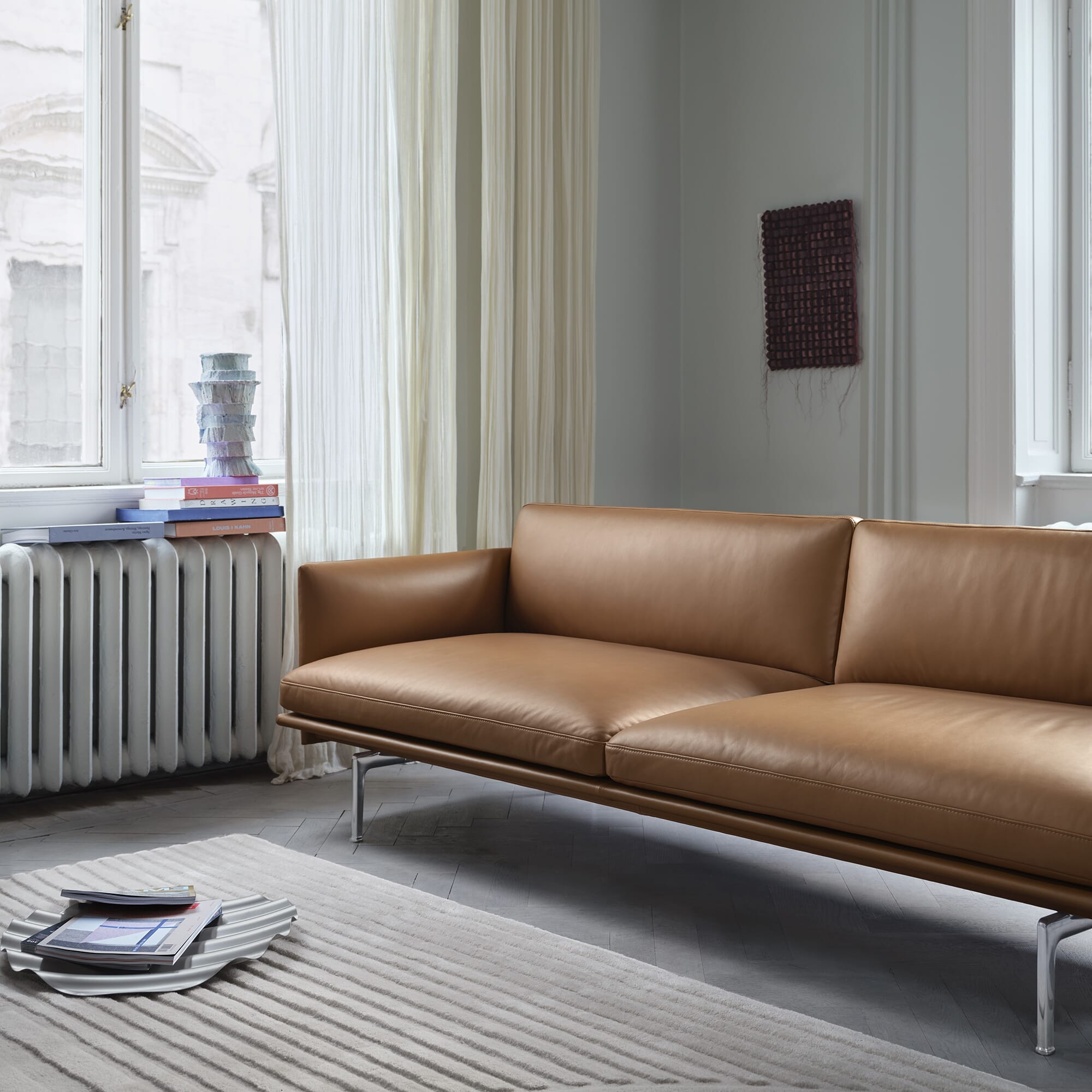 Outline Sofa 3 seter Skinn/Aluminum base - Bilde 4