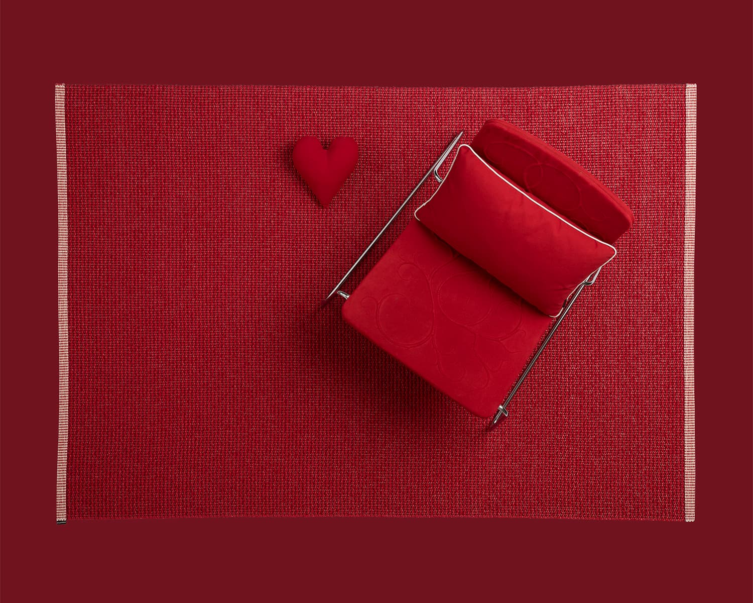 Mono Dark Red/Red