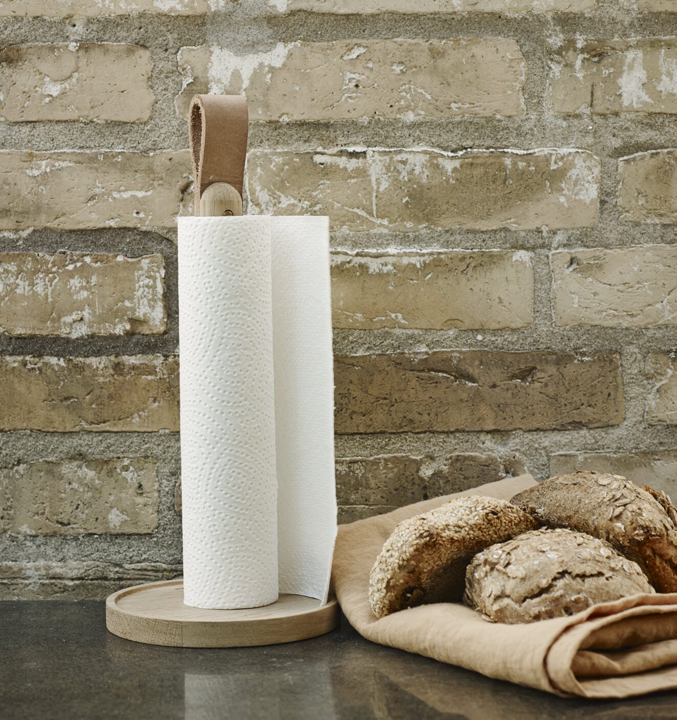 Norr Kjøkkenrullholder Eik - Bilde 3