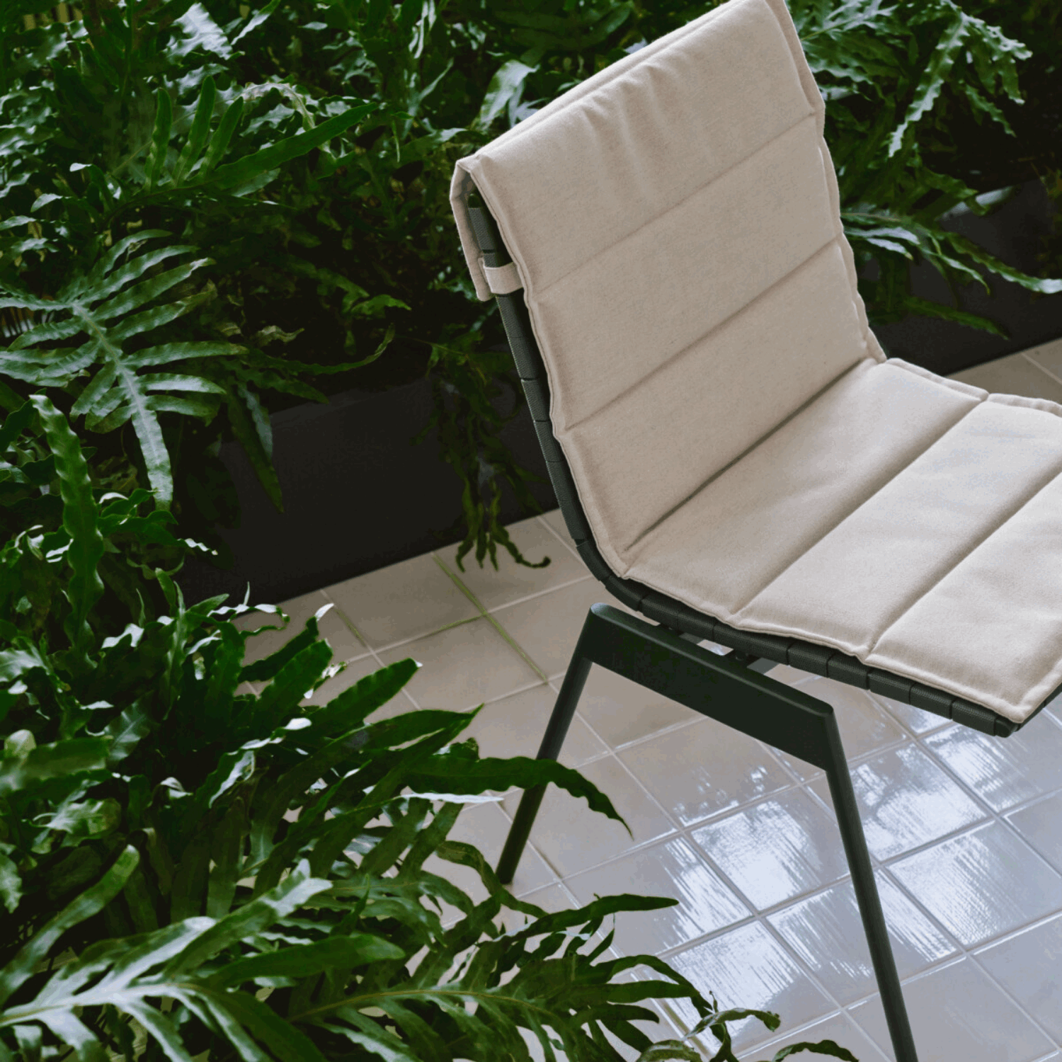 Cushion Ville Outdoor Sidechair AV33 & AV34 W80 D46 cm - Bilde 4