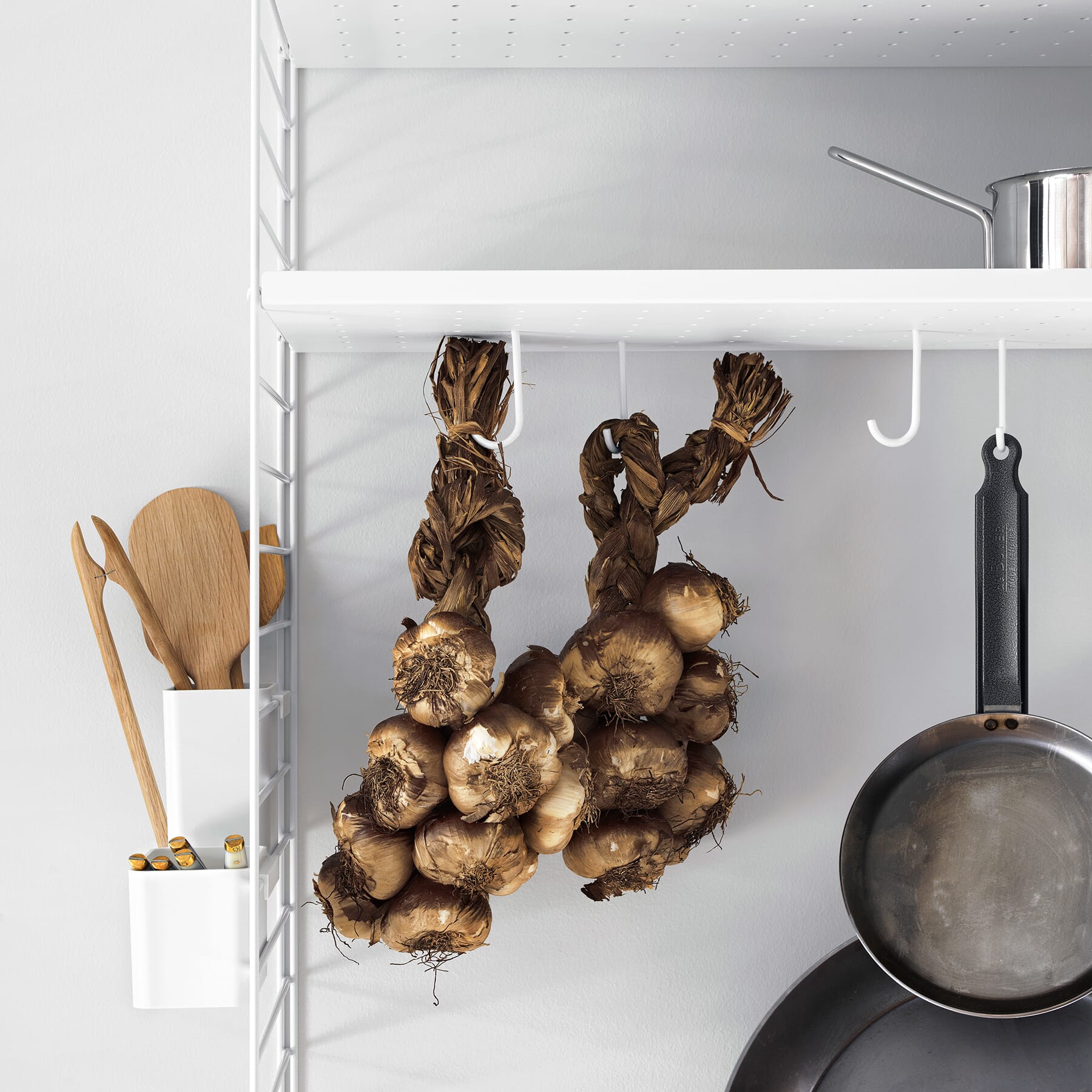 String Vegghylle 60x100x30