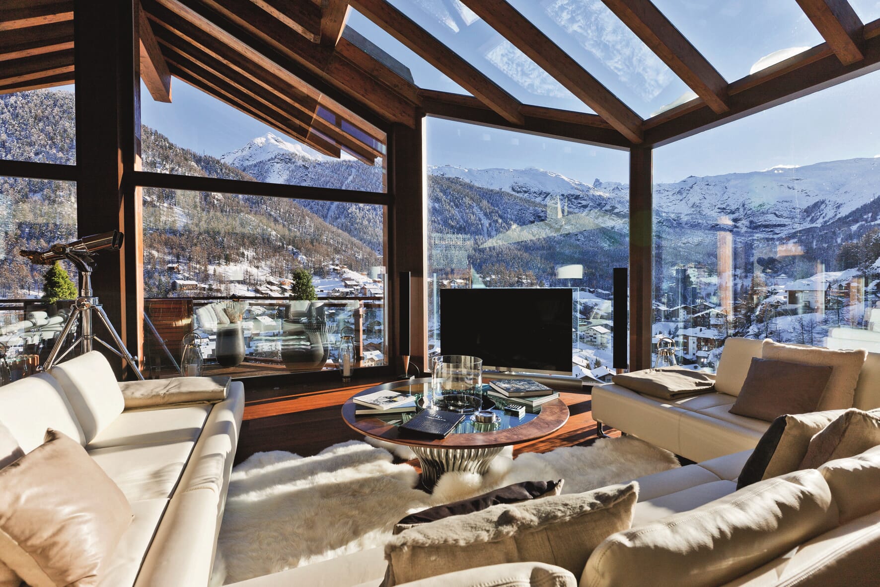 Boken Living in style Mountain Chalets - Bilde 3