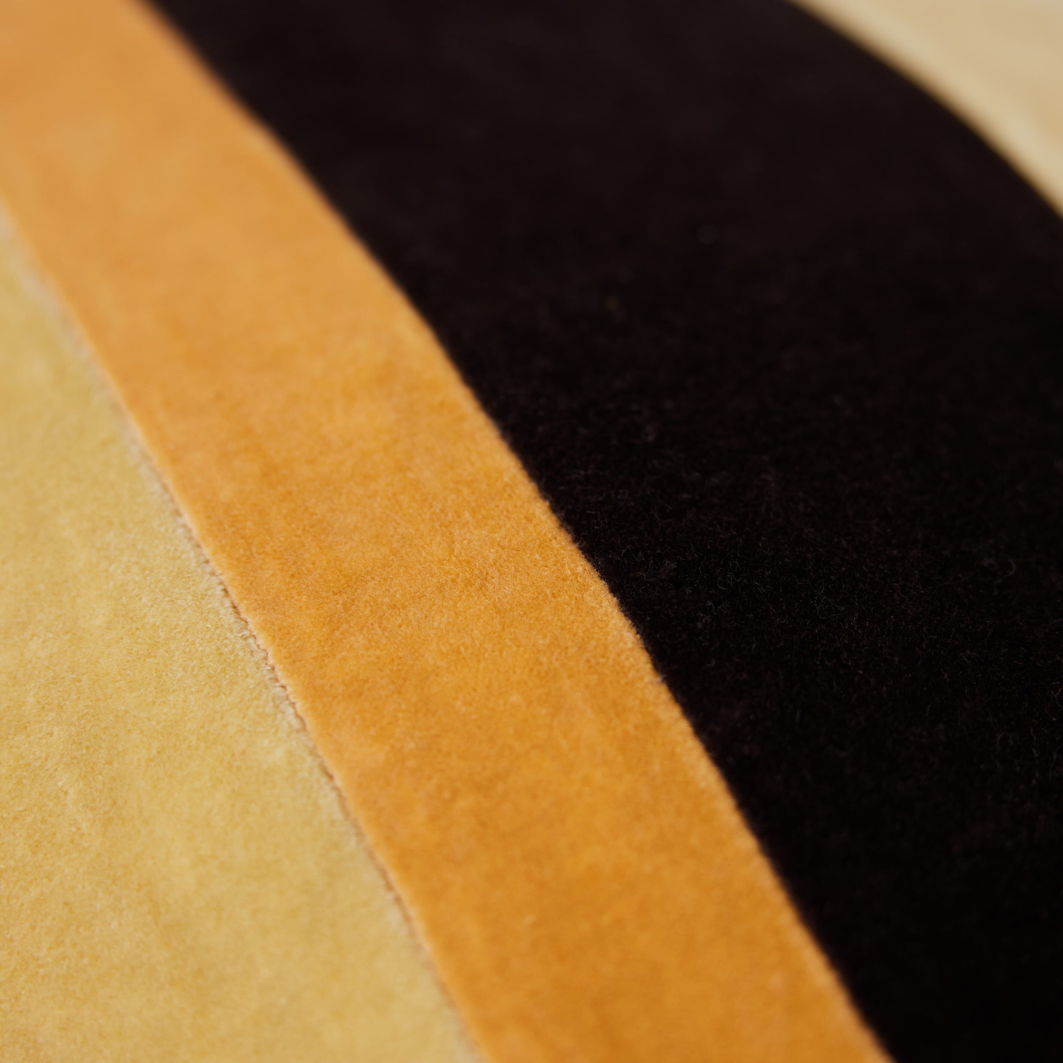 Pute Stripe Velvet Fame 60x35 - Bilde 8