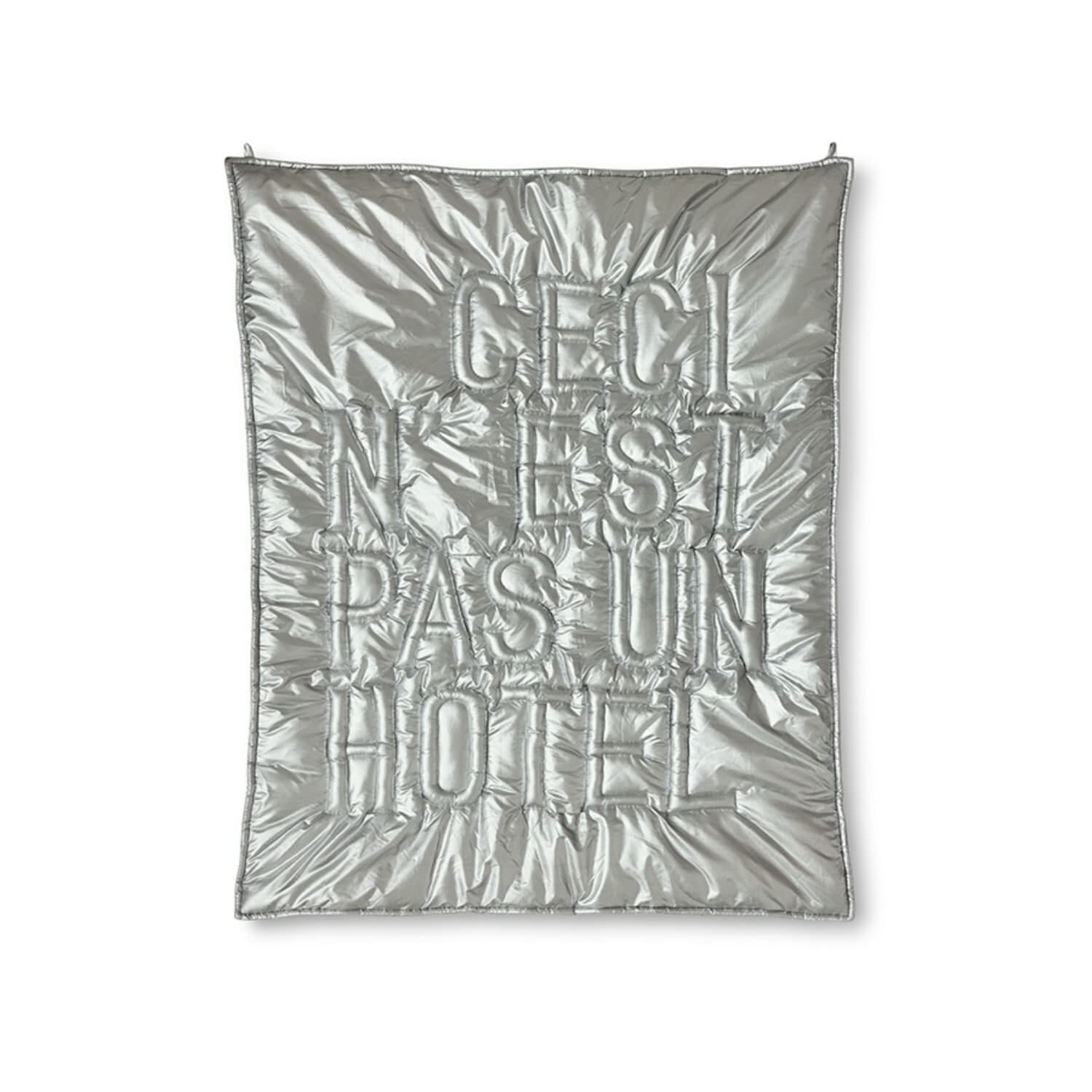 Veggkunst "Ceci n’est pas un hôtel"
