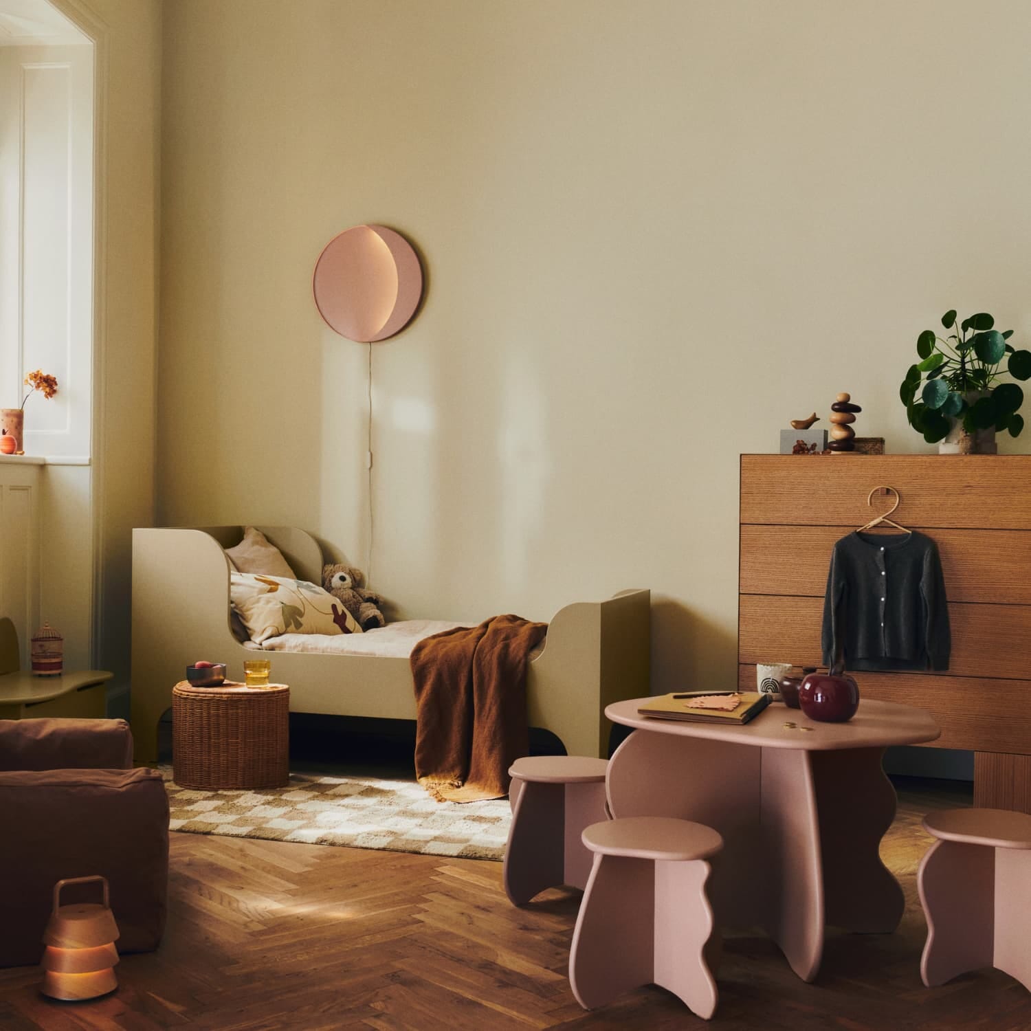 Vegglampe Neba Rose