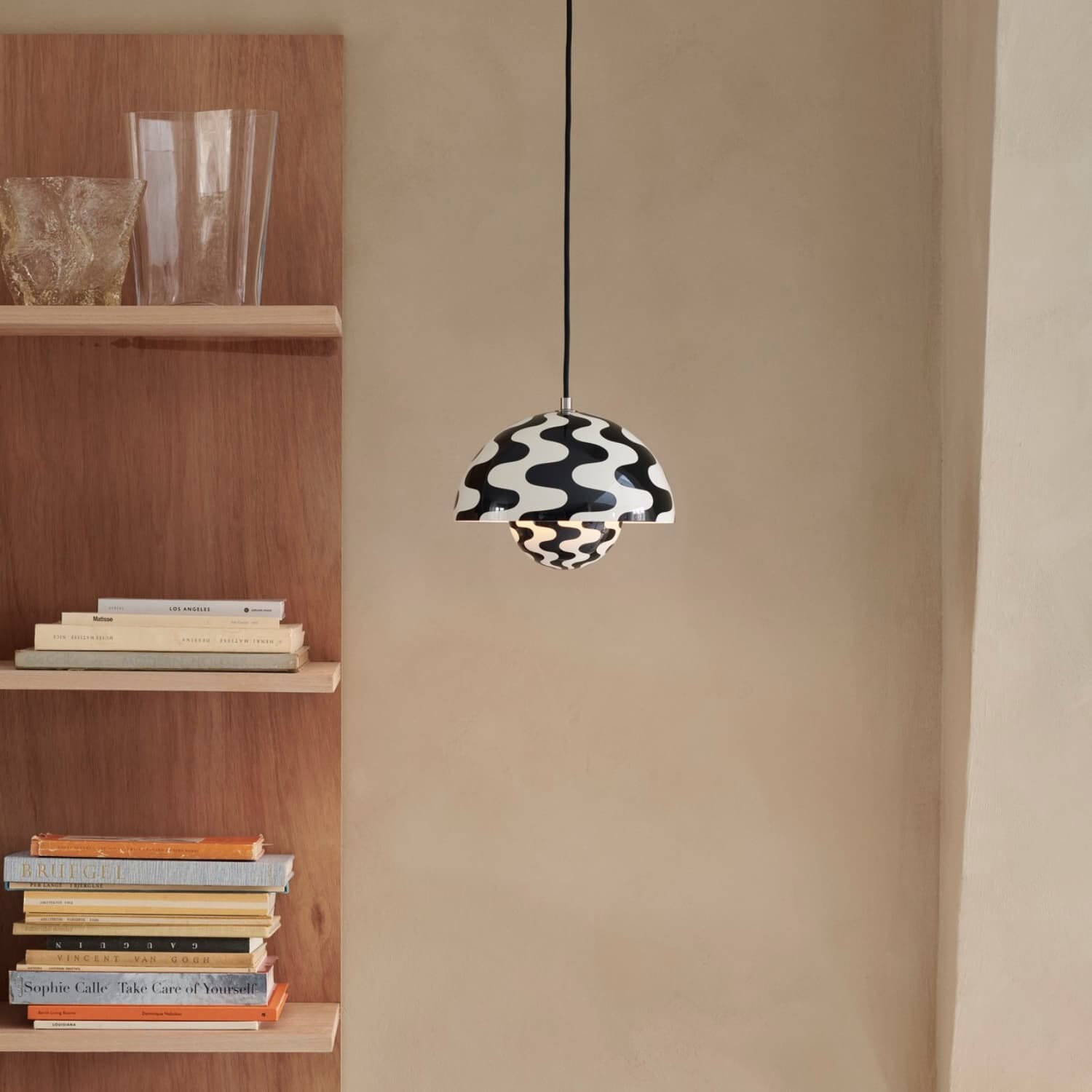 Flowerpot Taklampe Black and White VP1 Ø:23 cm
