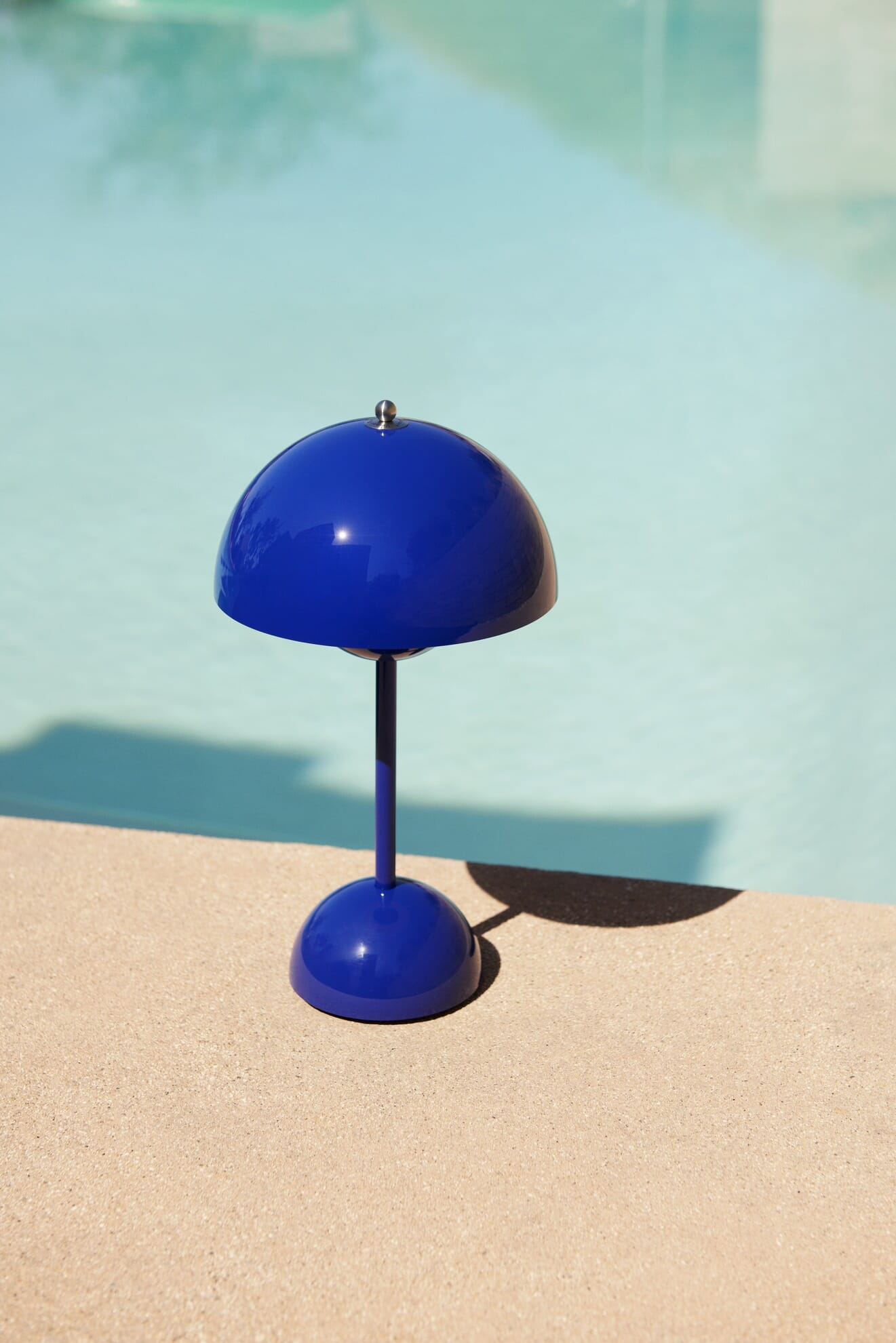 Flowerpot VP9 Oppladbar Lampe Cobalt Blue - Bilde 3