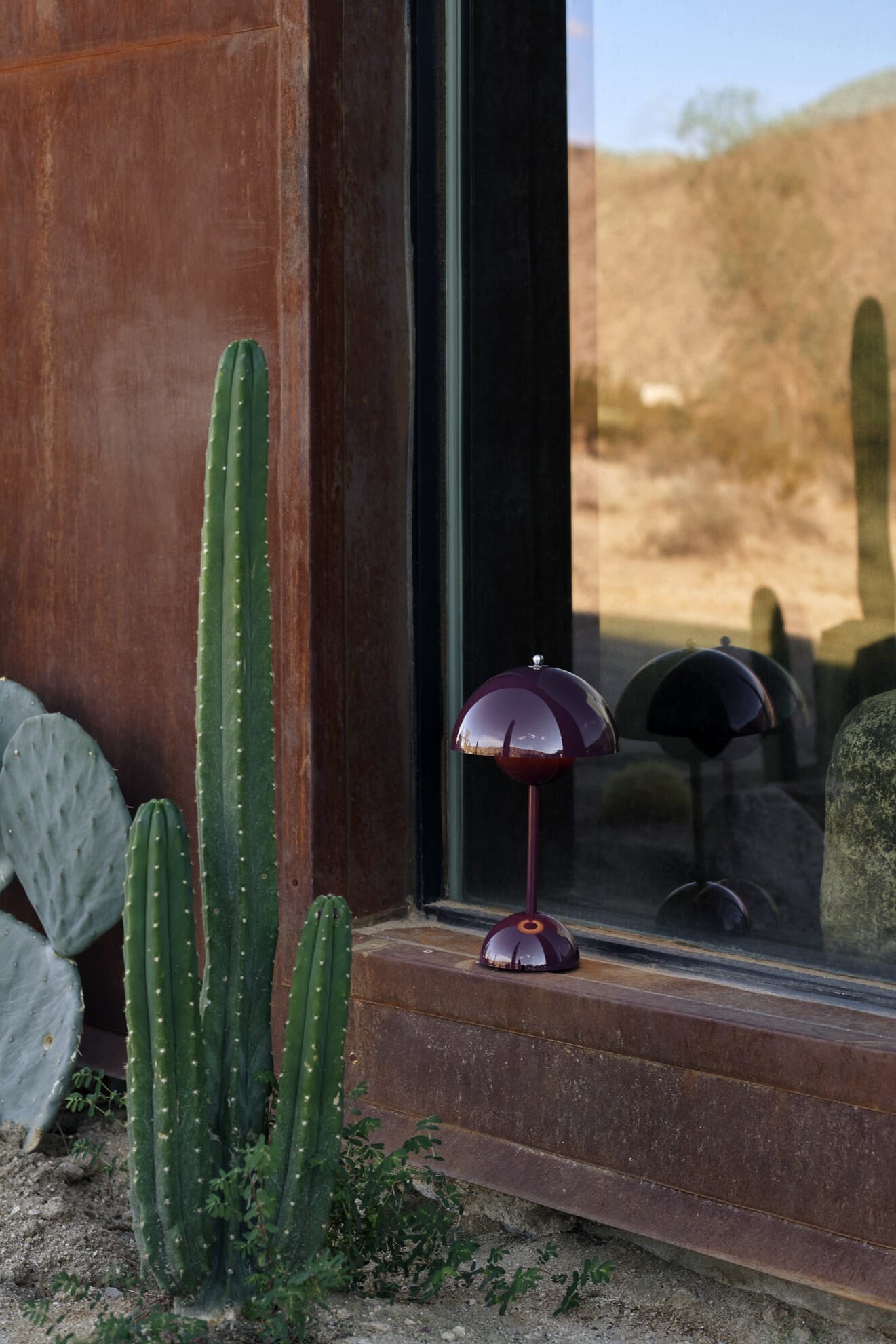 Flowerpot VP9 Oppladbar Lampe Dark Plum - Bilde 3