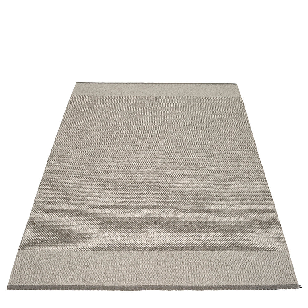 Edit Charcoal/Warm Grey/Stone Metallic
